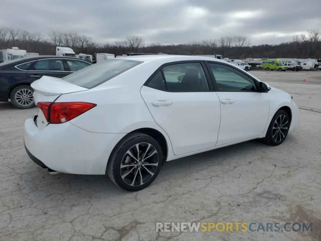 3 Photograph of a damaged car 5YFBURHE2KP919332 TOYOTA COROLLA 2019