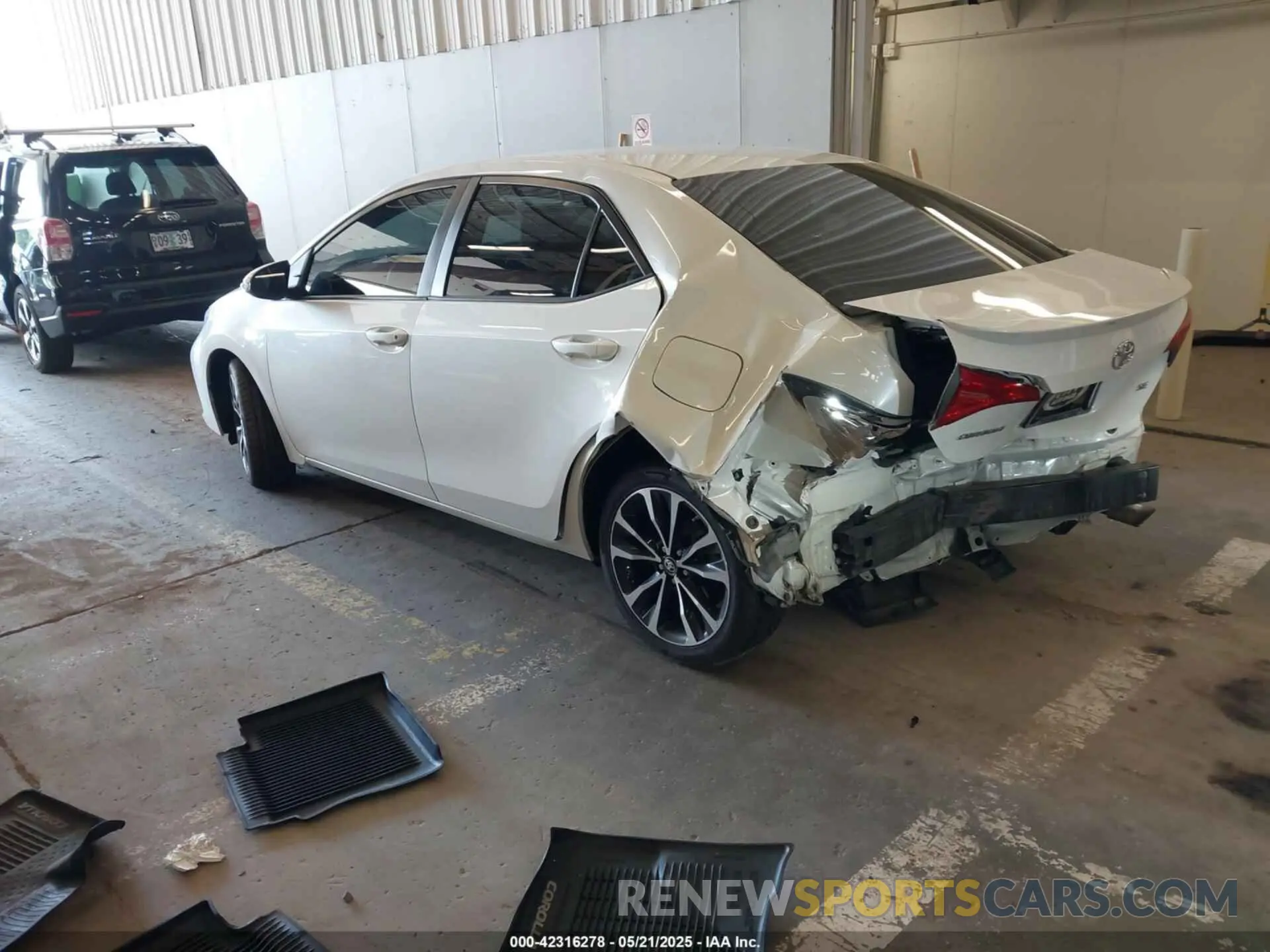 3 Photograph of a damaged car 5YFBURHE2KP924014 TOYOTA COROLLA 2019