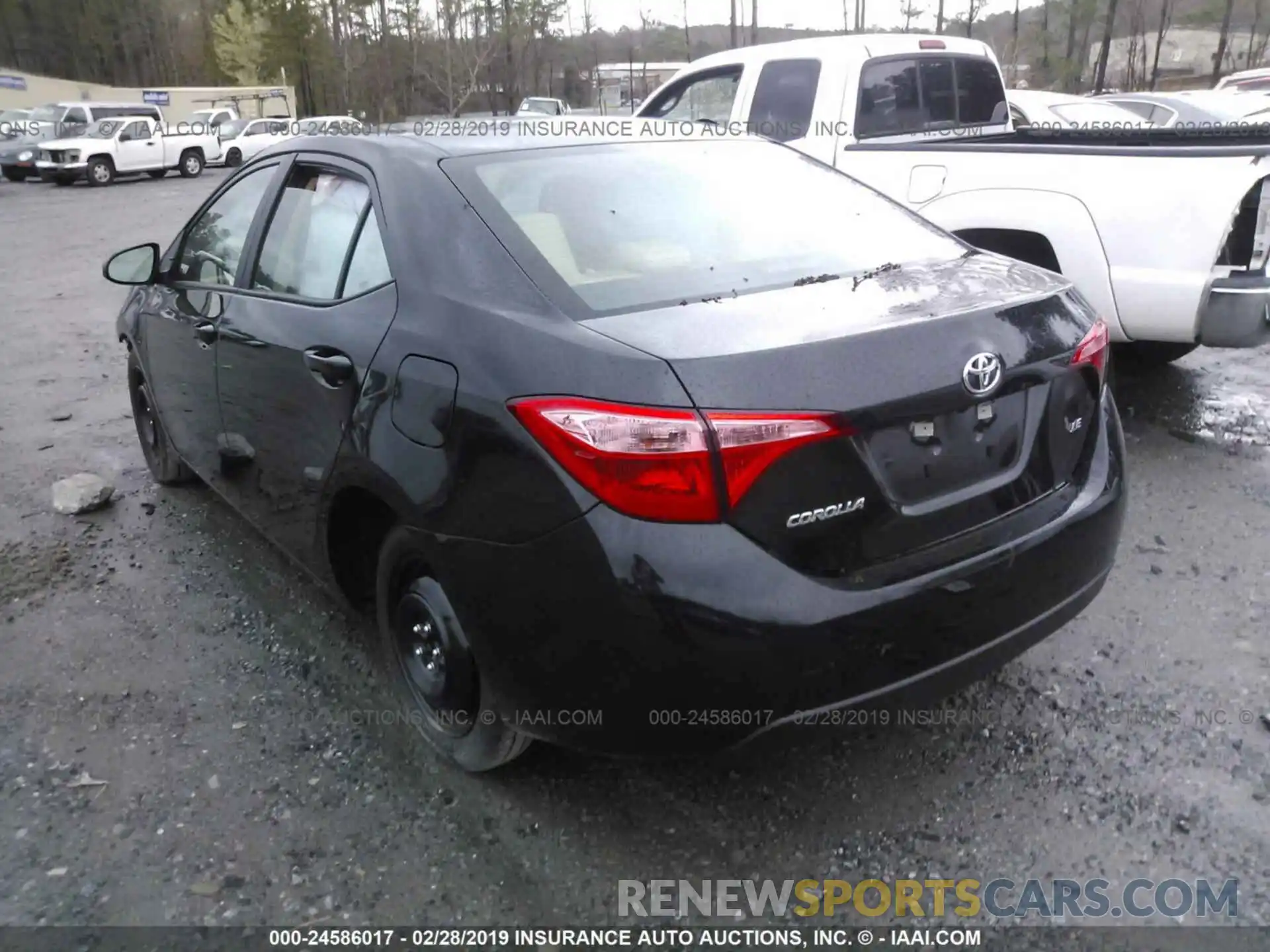 3 Photograph of a damaged car 5YFBURHE2KP925843 TOYOTA COROLLA 2019