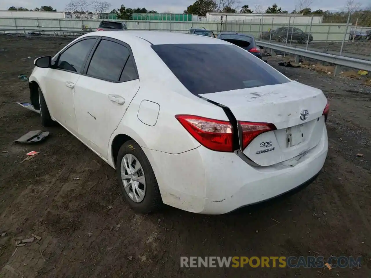 3 Photograph of a damaged car 5YFBURHE2KP926846 TOYOTA COROLLA 2019