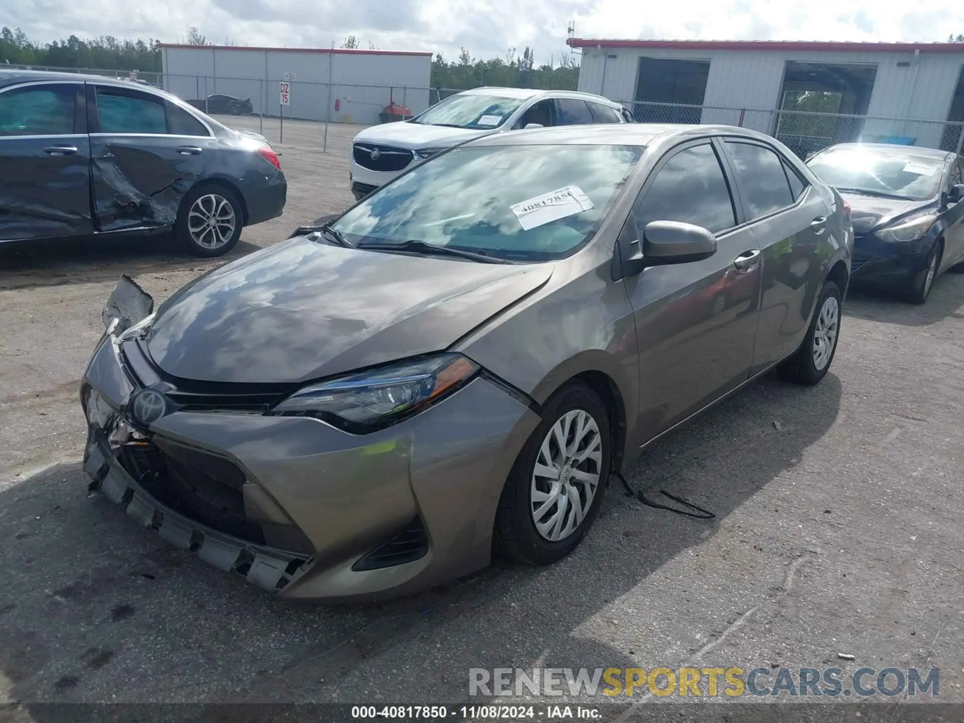 2 Photograph of a damaged car 5YFBURHE2KP928497 TOYOTA COROLLA 2019