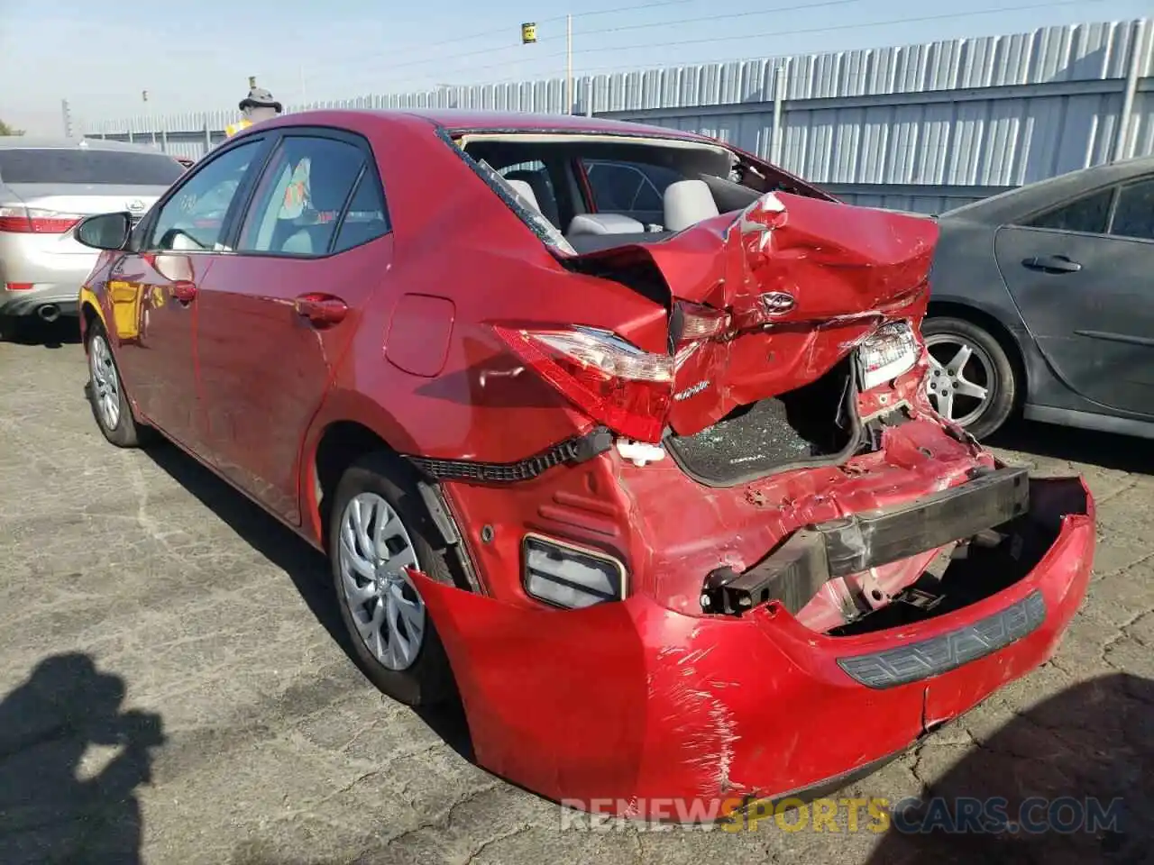 3 Photograph of a damaged car 5YFBURHE2KP928726 TOYOTA COROLLA 2019