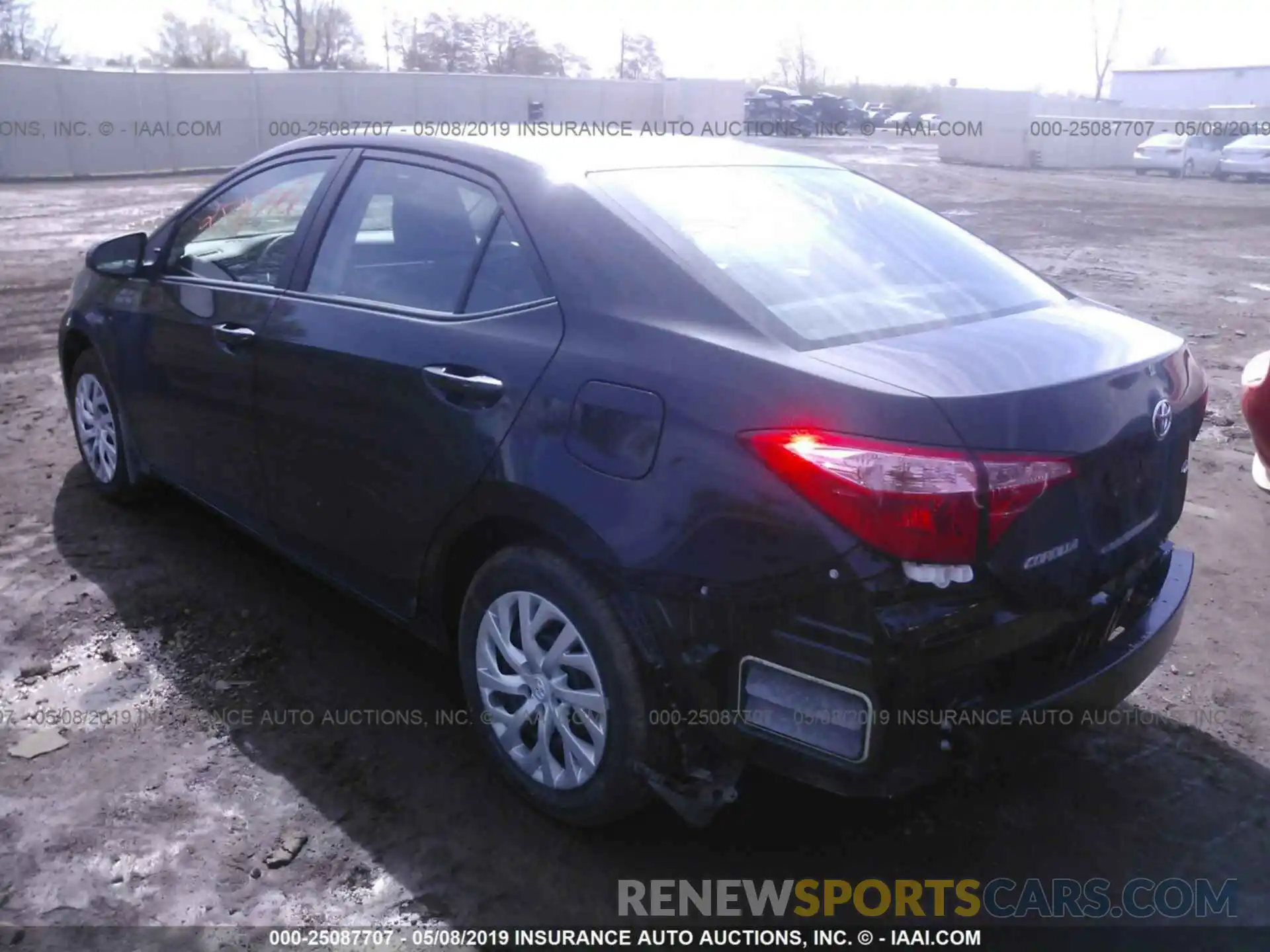 3 Photograph of a damaged car 5YFBURHE2KP930167 TOYOTA COROLLA 2019