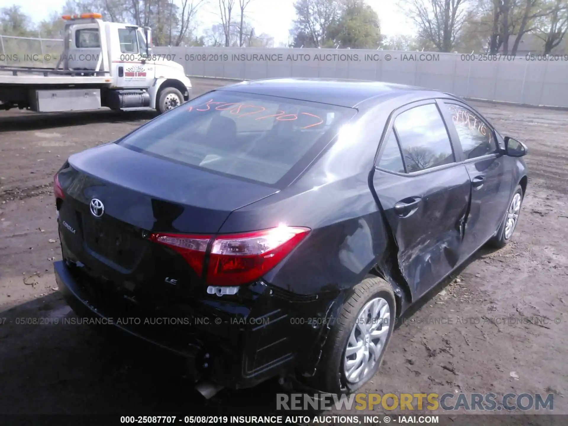 4 Photograph of a damaged car 5YFBURHE2KP930167 TOYOTA COROLLA 2019