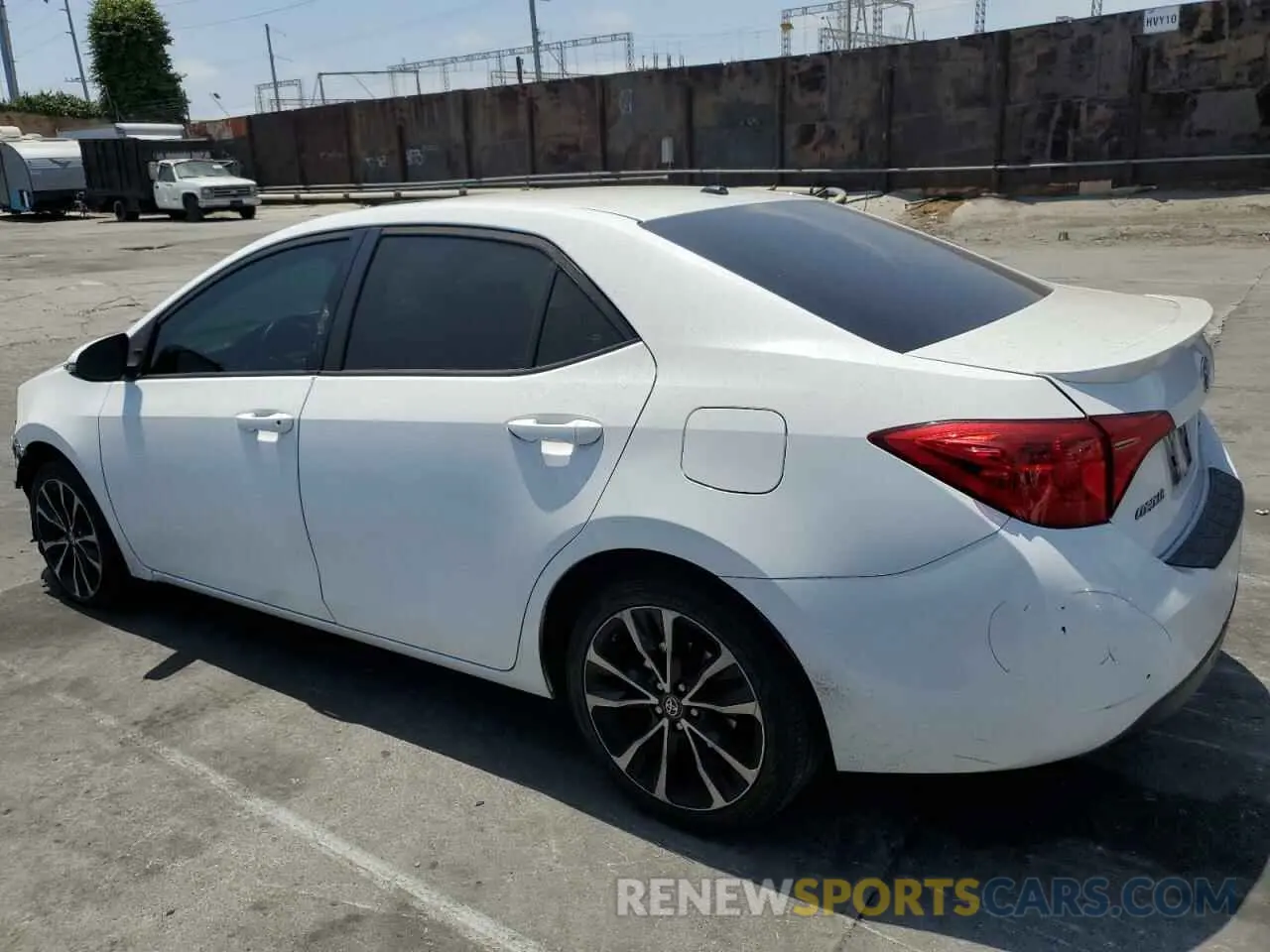 2 Photograph of a damaged car 5YFBURHE2KP931710 TOYOTA COROLLA 2019