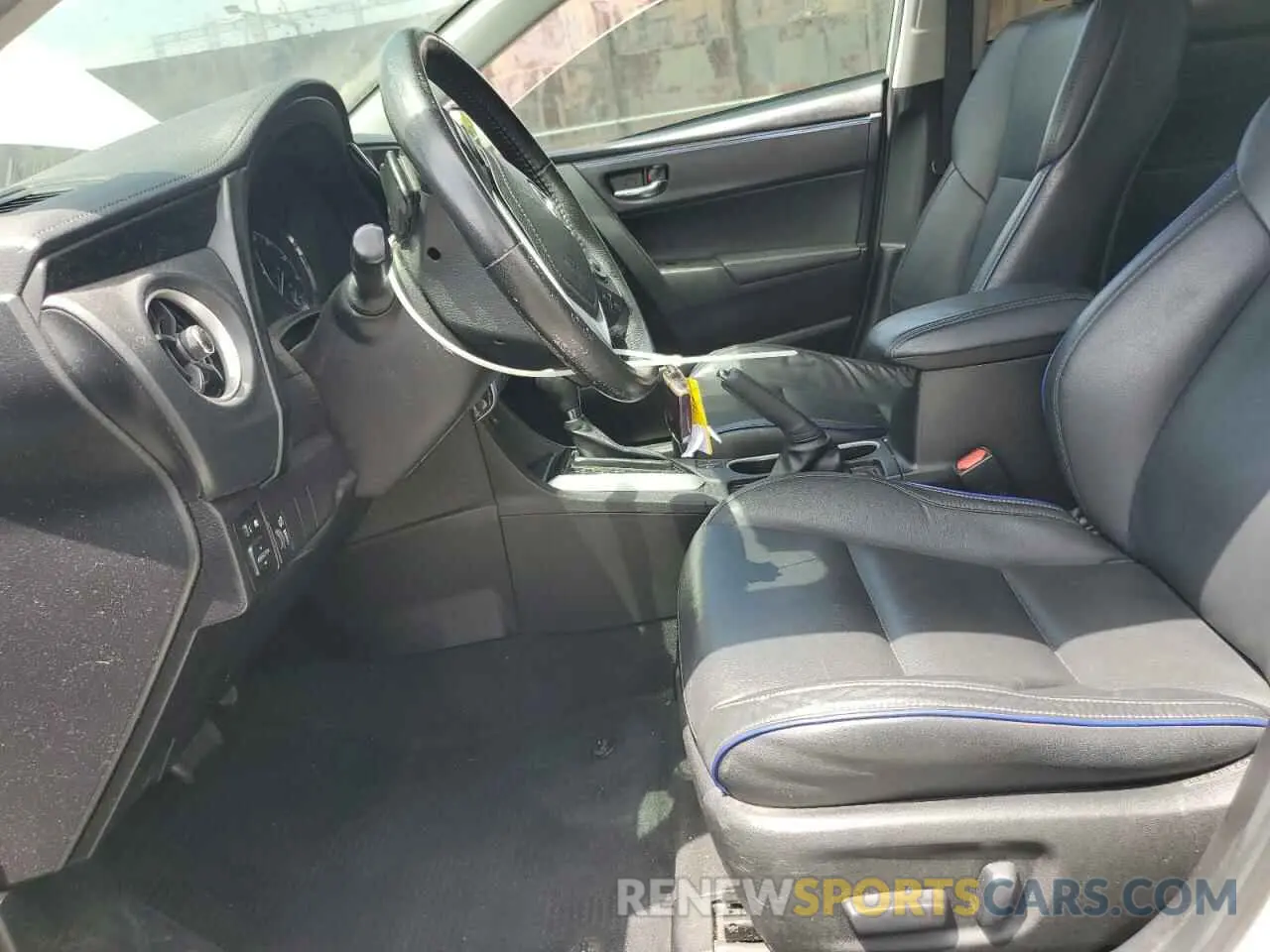 7 Photograph of a damaged car 5YFBURHE2KP931710 TOYOTA COROLLA 2019