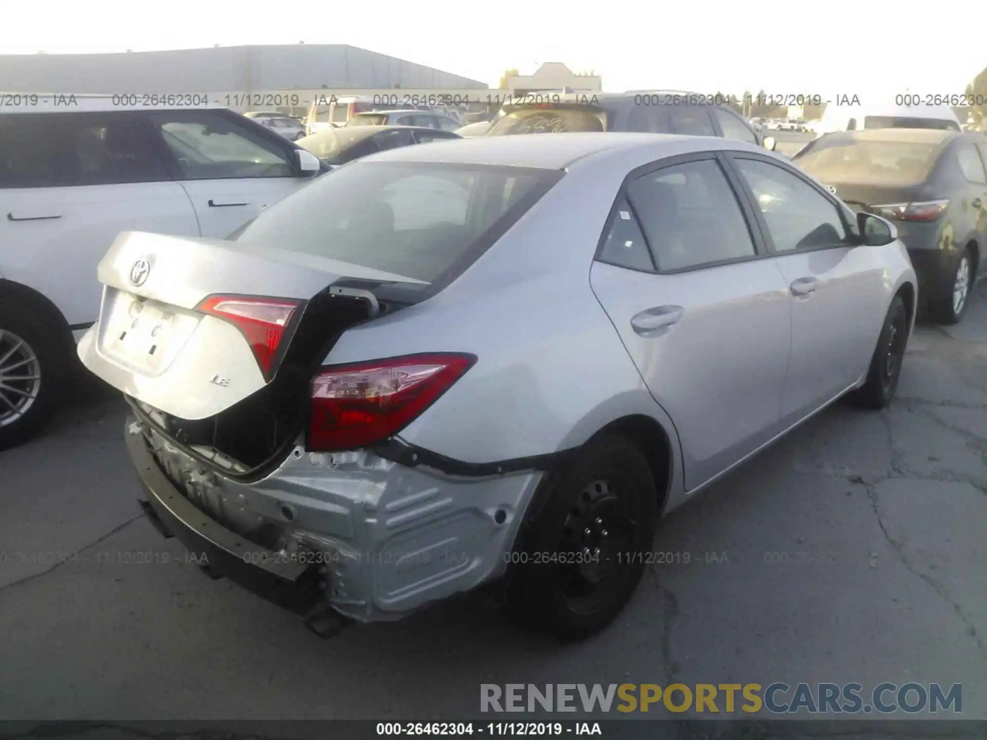 4 Photograph of a damaged car 5YFBURHE2KP933277 TOYOTA COROLLA 2019