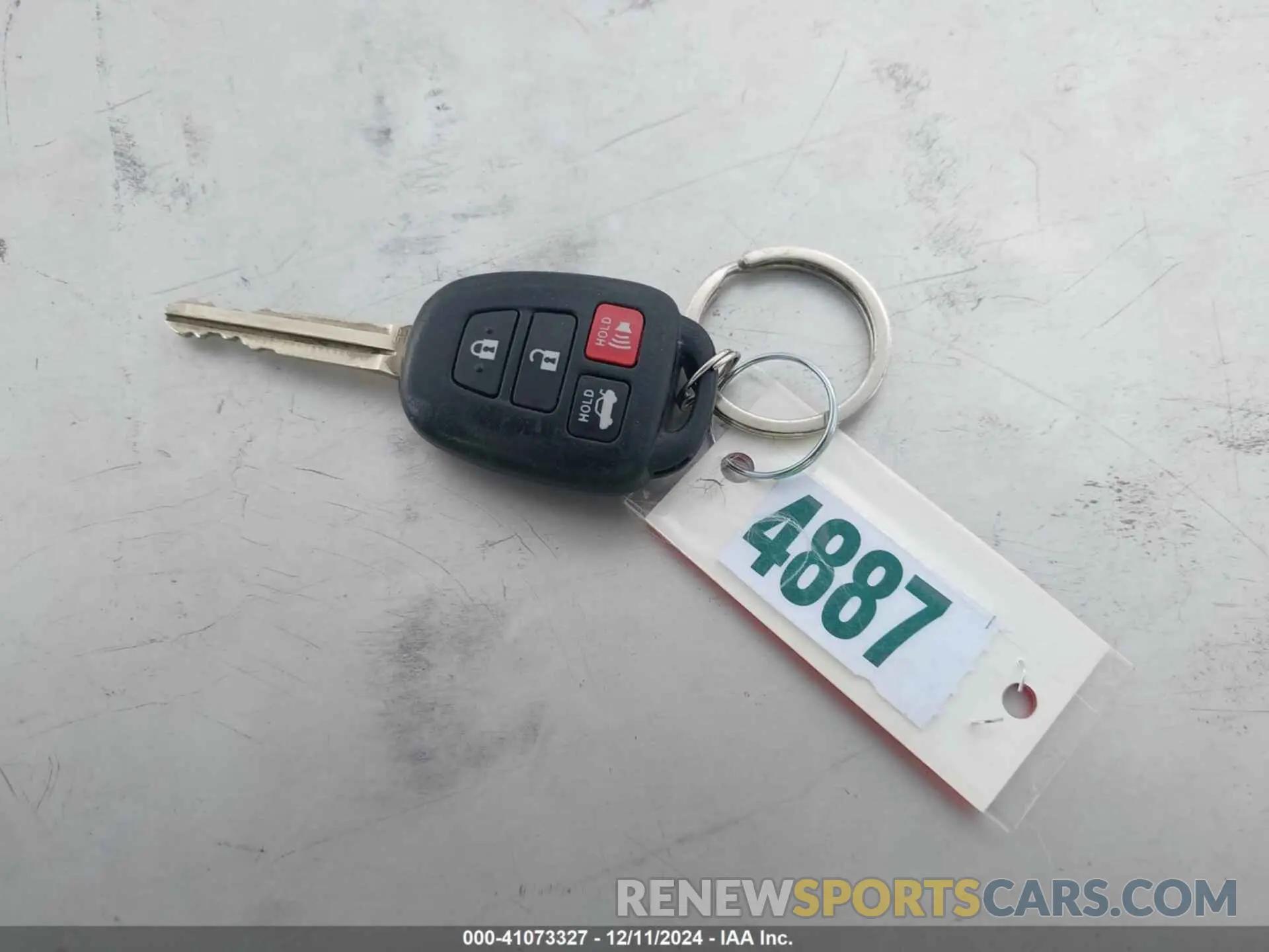 11 Photograph of a damaged car 5YFBURHE2KP933621 TOYOTA COROLLA 2019