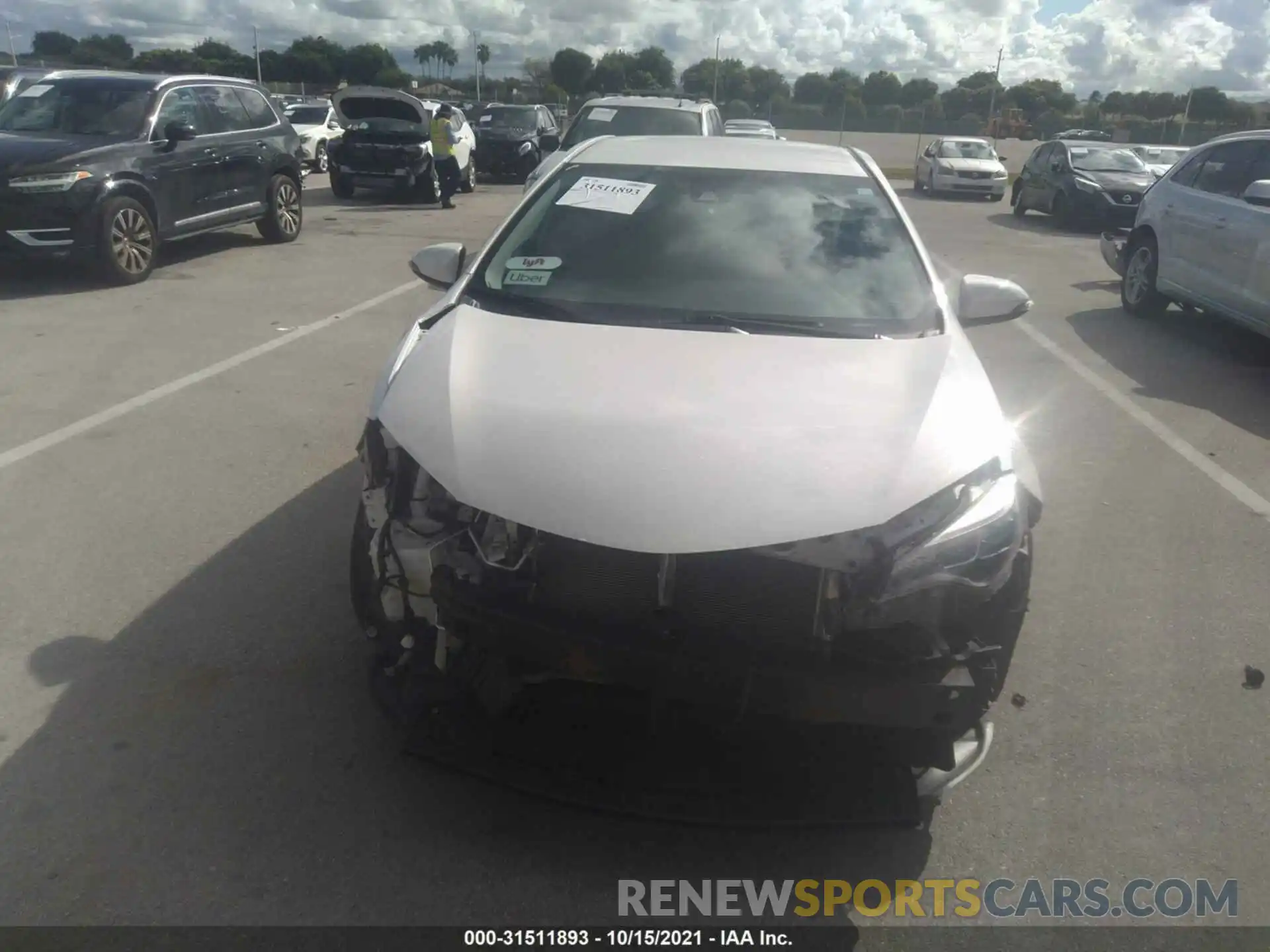 6 Photograph of a damaged car 5YFBURHE2KP934168 TOYOTA COROLLA 2019