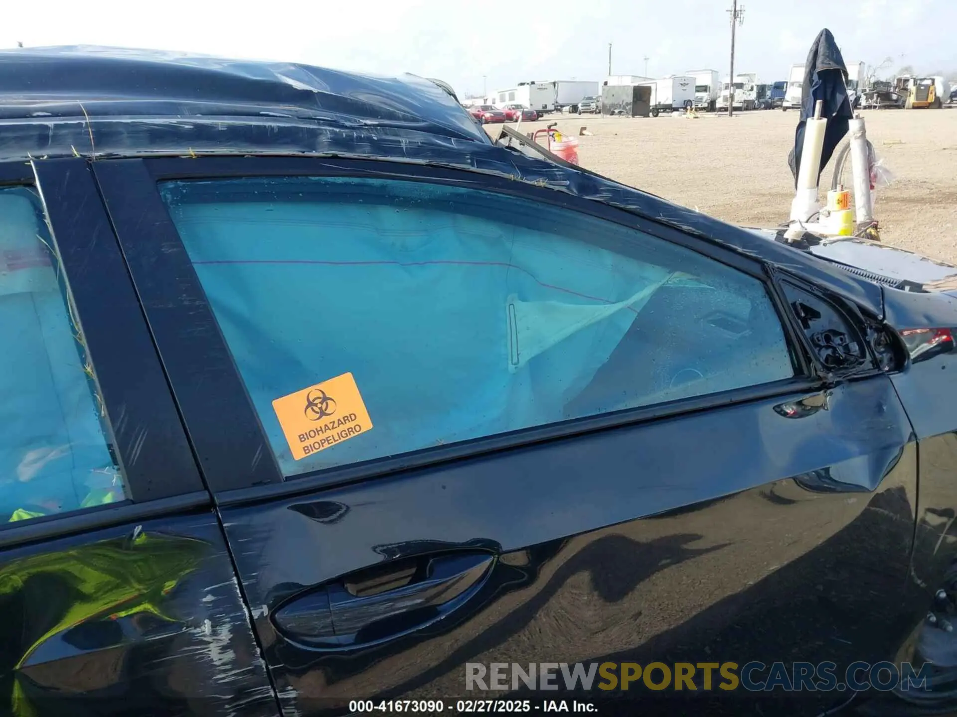 5 Photograph of a damaged car 5YFBURHE2KP935806 TOYOTA COROLLA 2019