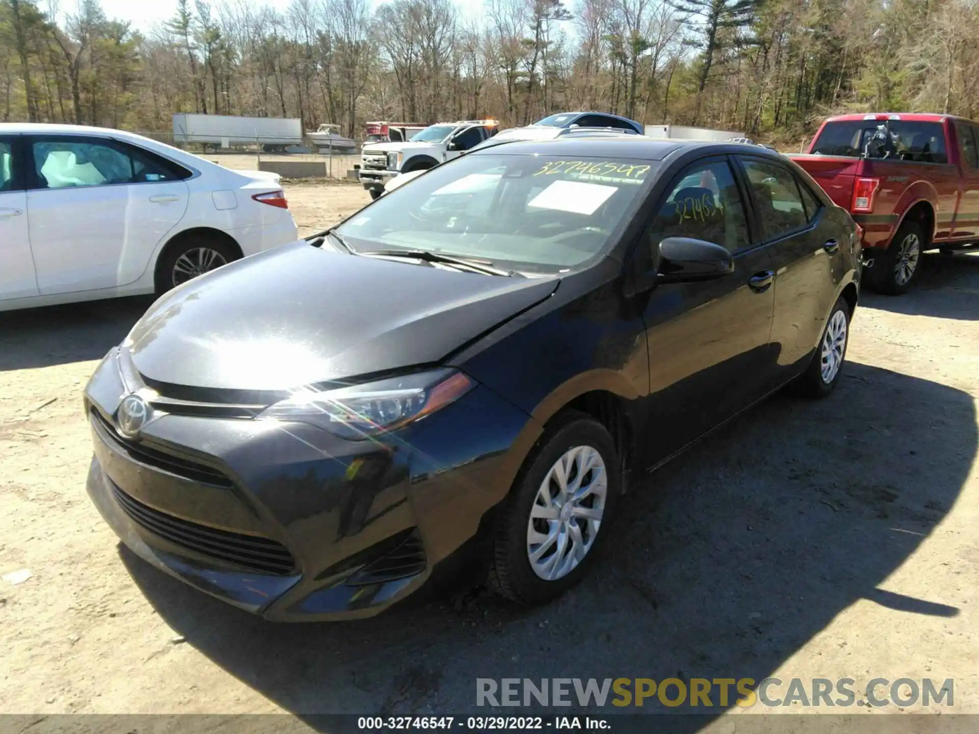 2 Photograph of a damaged car 5YFBURHE2KP935966 TOYOTA COROLLA 2019