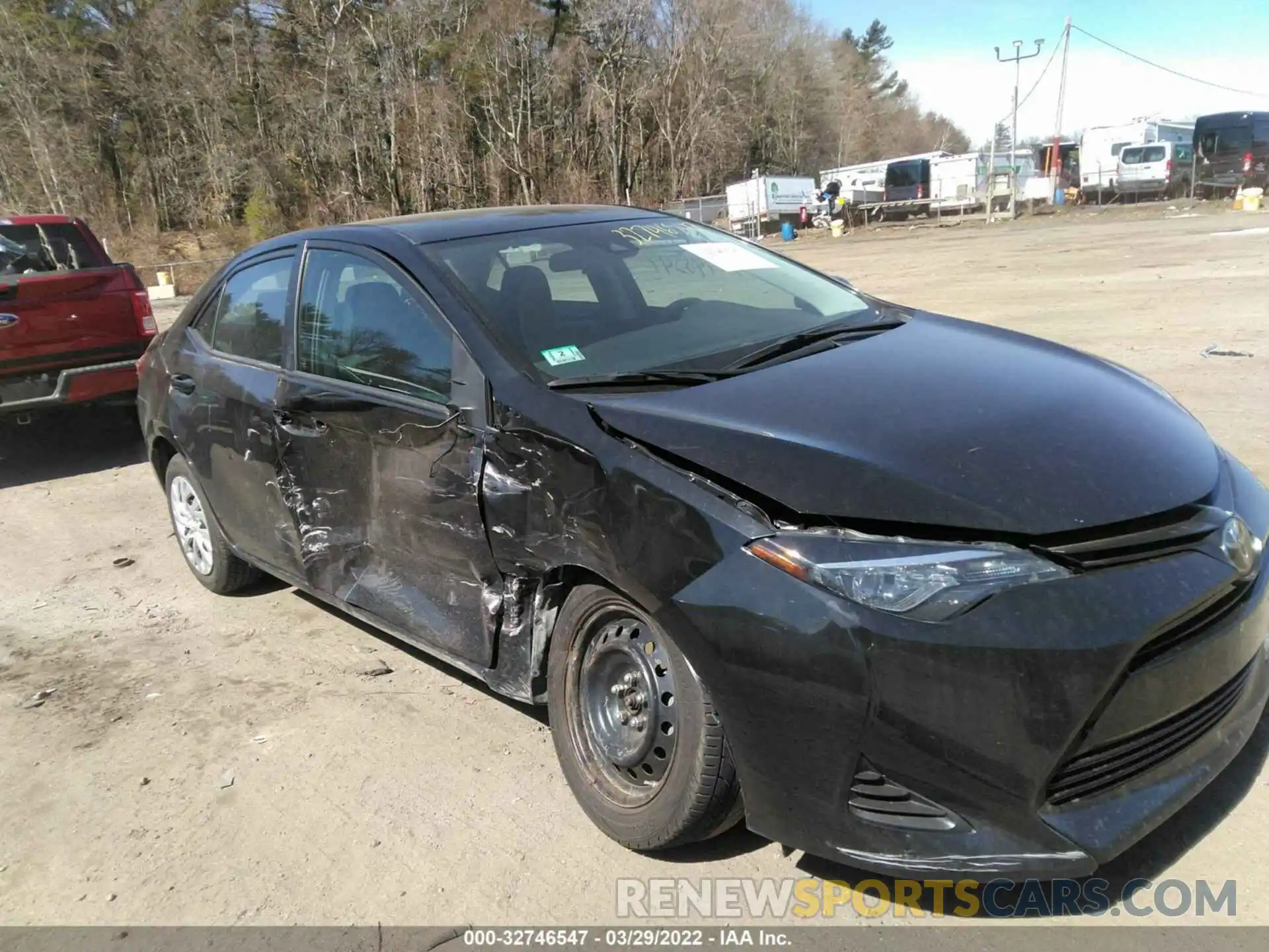 6 Photograph of a damaged car 5YFBURHE2KP935966 TOYOTA COROLLA 2019