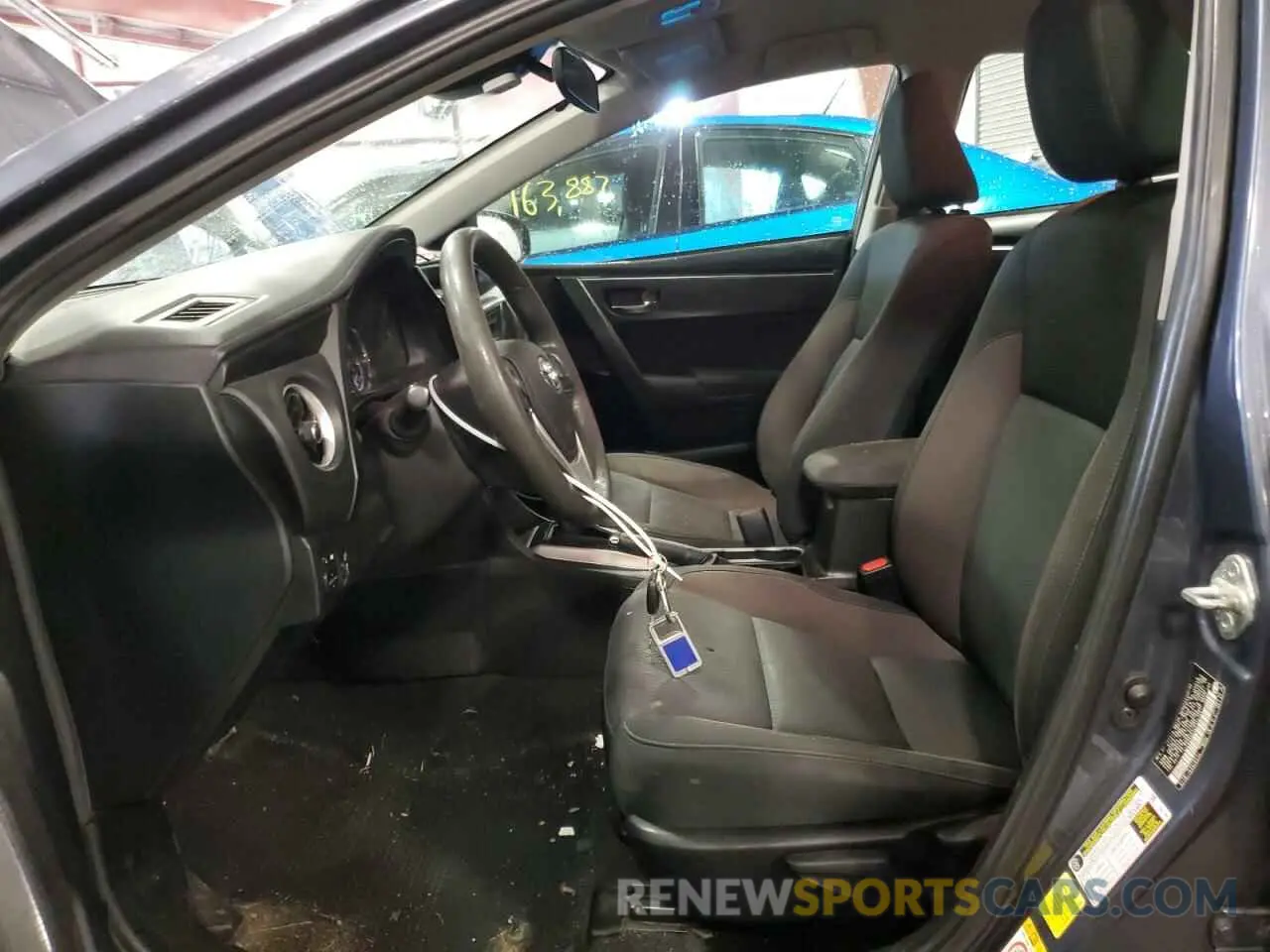 7 Photograph of a damaged car 5YFBURHE2KP936759 TOYOTA COROLLA 2019
