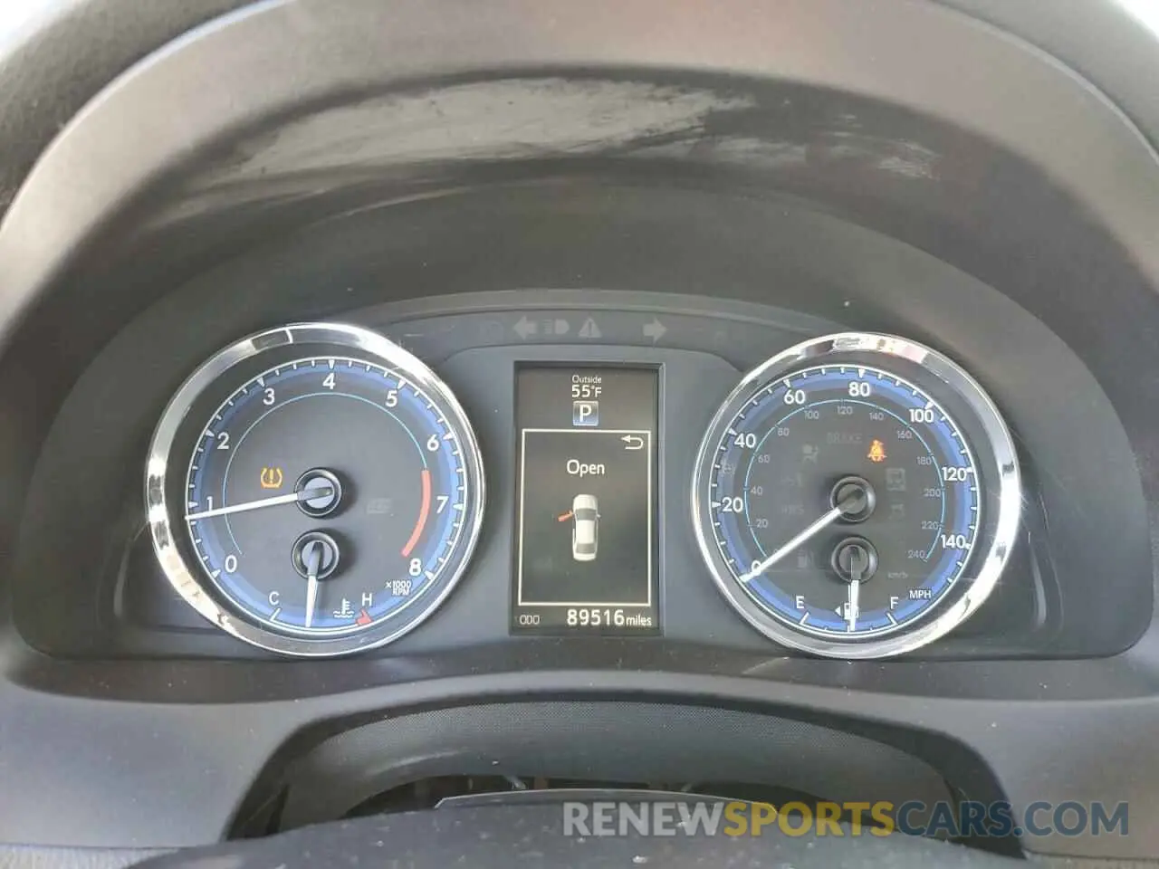 9 Photograph of a damaged car 5YFBURHE2KP939306 TOYOTA COROLLA 2019