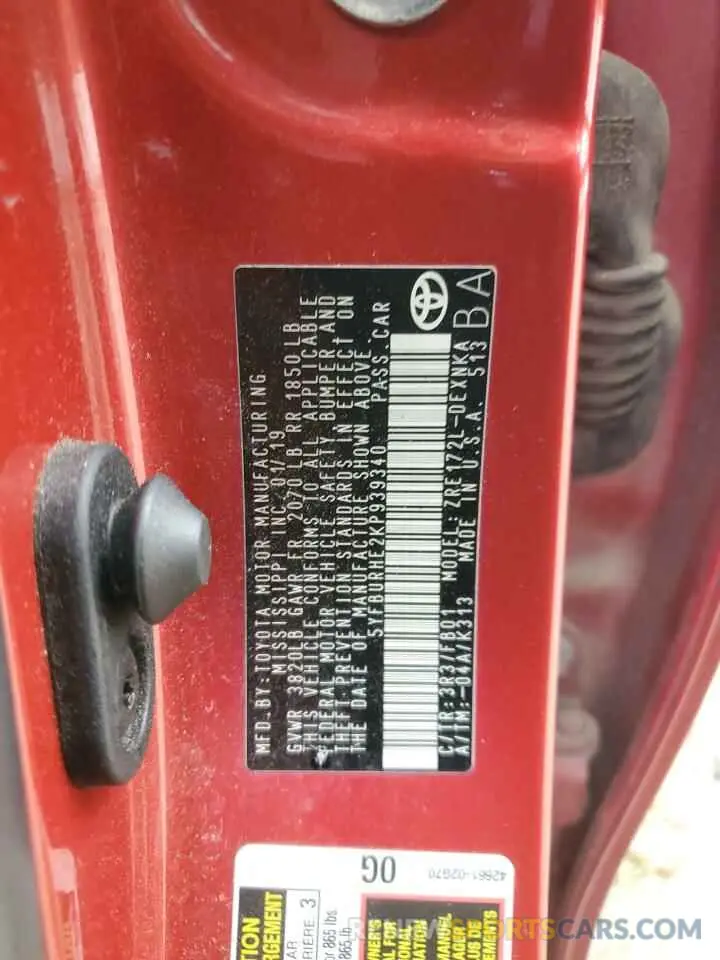 14 Photograph of a damaged car 5YFBURHE2KP939340 TOYOTA COROLLA 2019