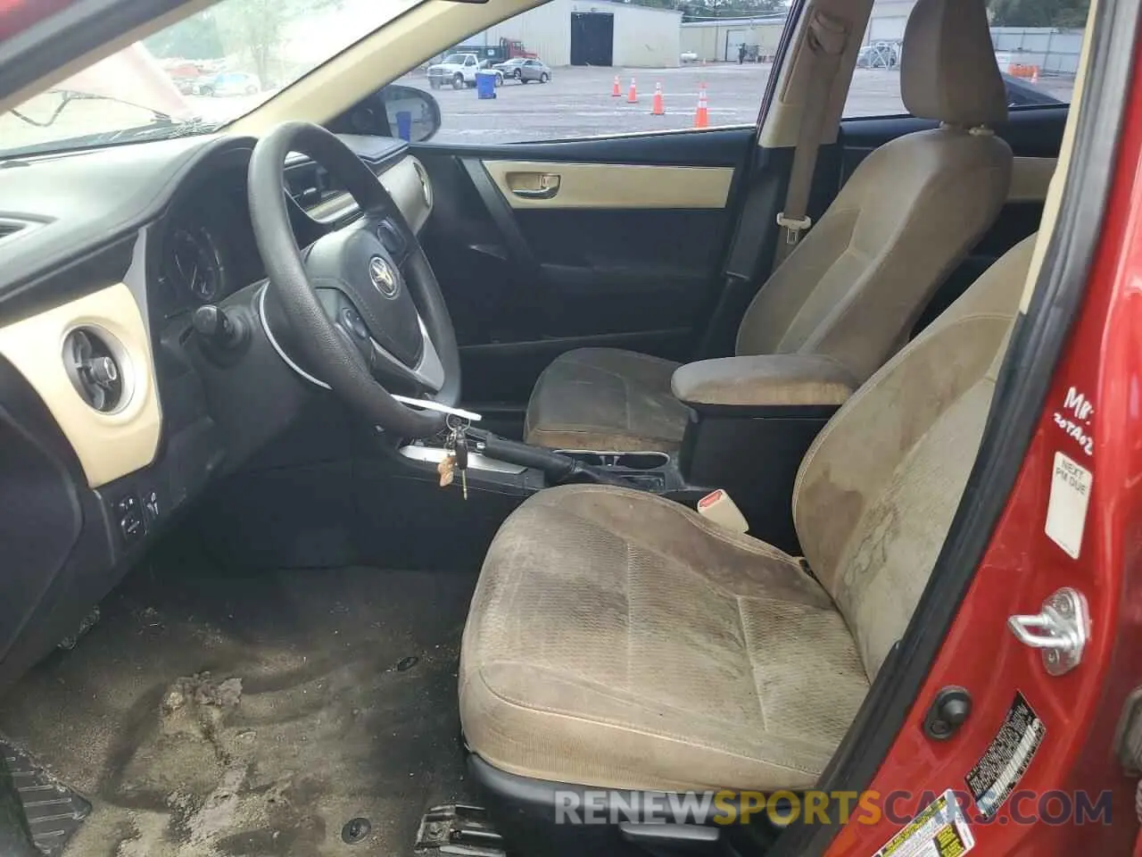 7 Photograph of a damaged car 5YFBURHE2KP939340 TOYOTA COROLLA 2019