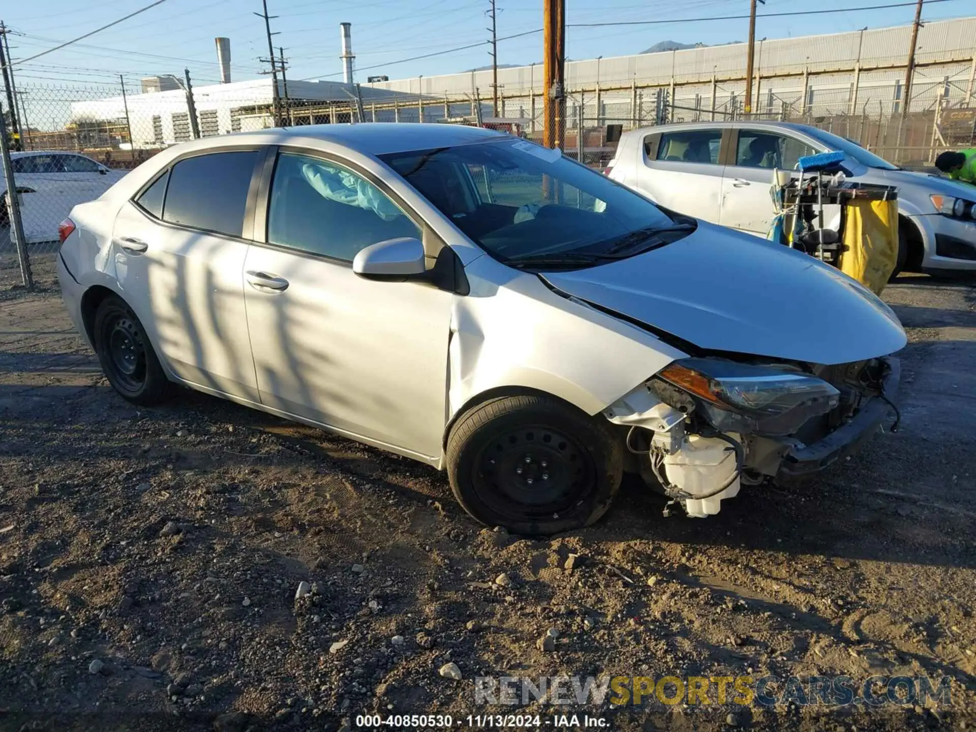 1 Photograph of a damaged car 5YFBURHE2KP940035 TOYOTA COROLLA 2019