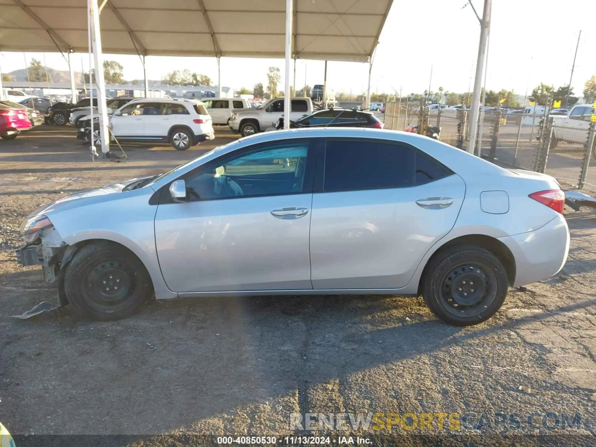 14 Photograph of a damaged car 5YFBURHE2KP940035 TOYOTA COROLLA 2019