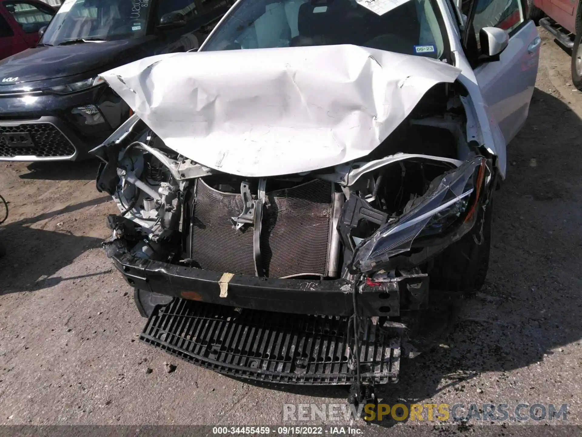 6 Photograph of a damaged car 5YFBURHE2KP941377 TOYOTA COROLLA 2019