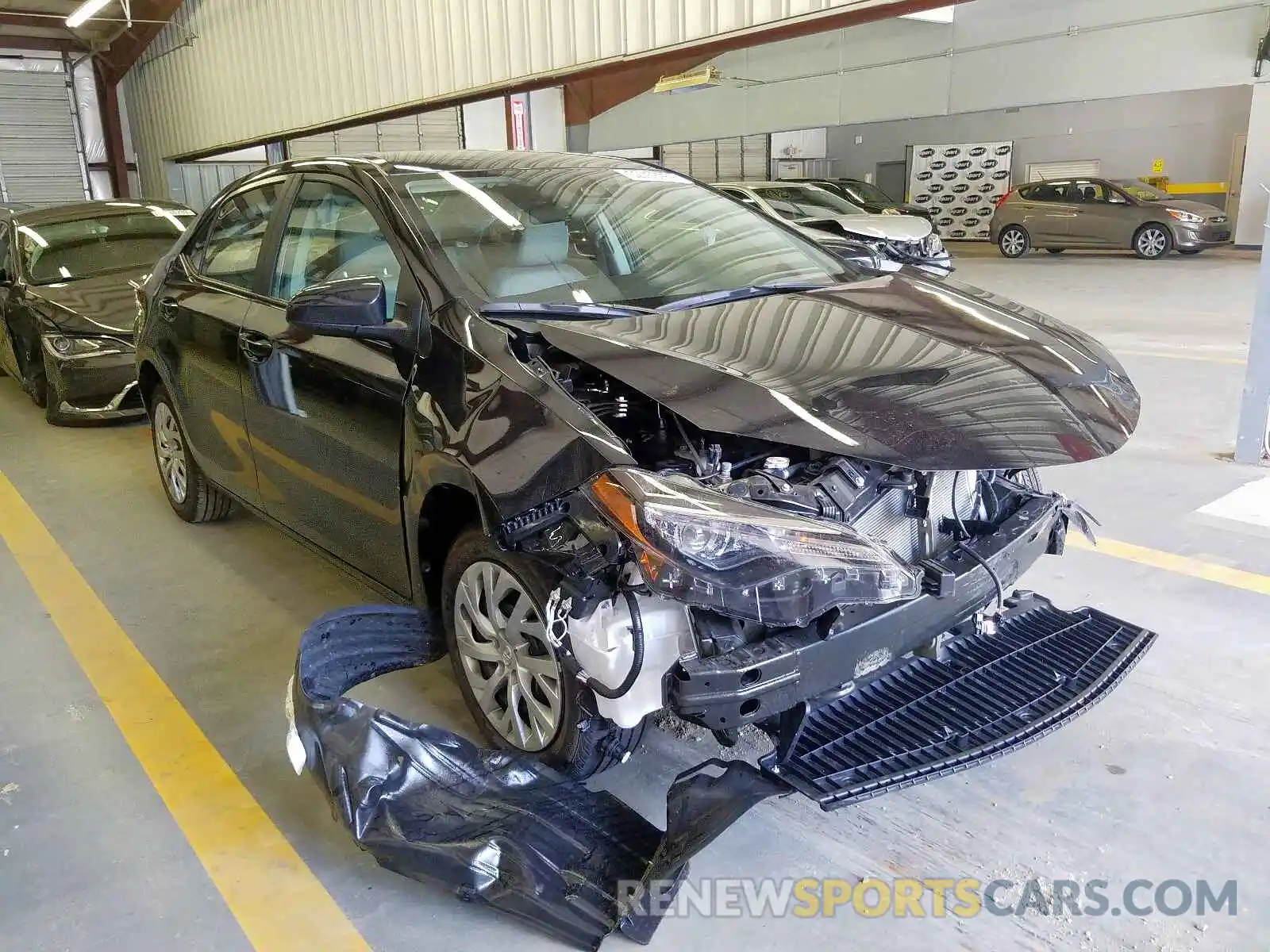 1 Photograph of a damaged car 5YFBURHE2KP942884 TOYOTA COROLLA 2019