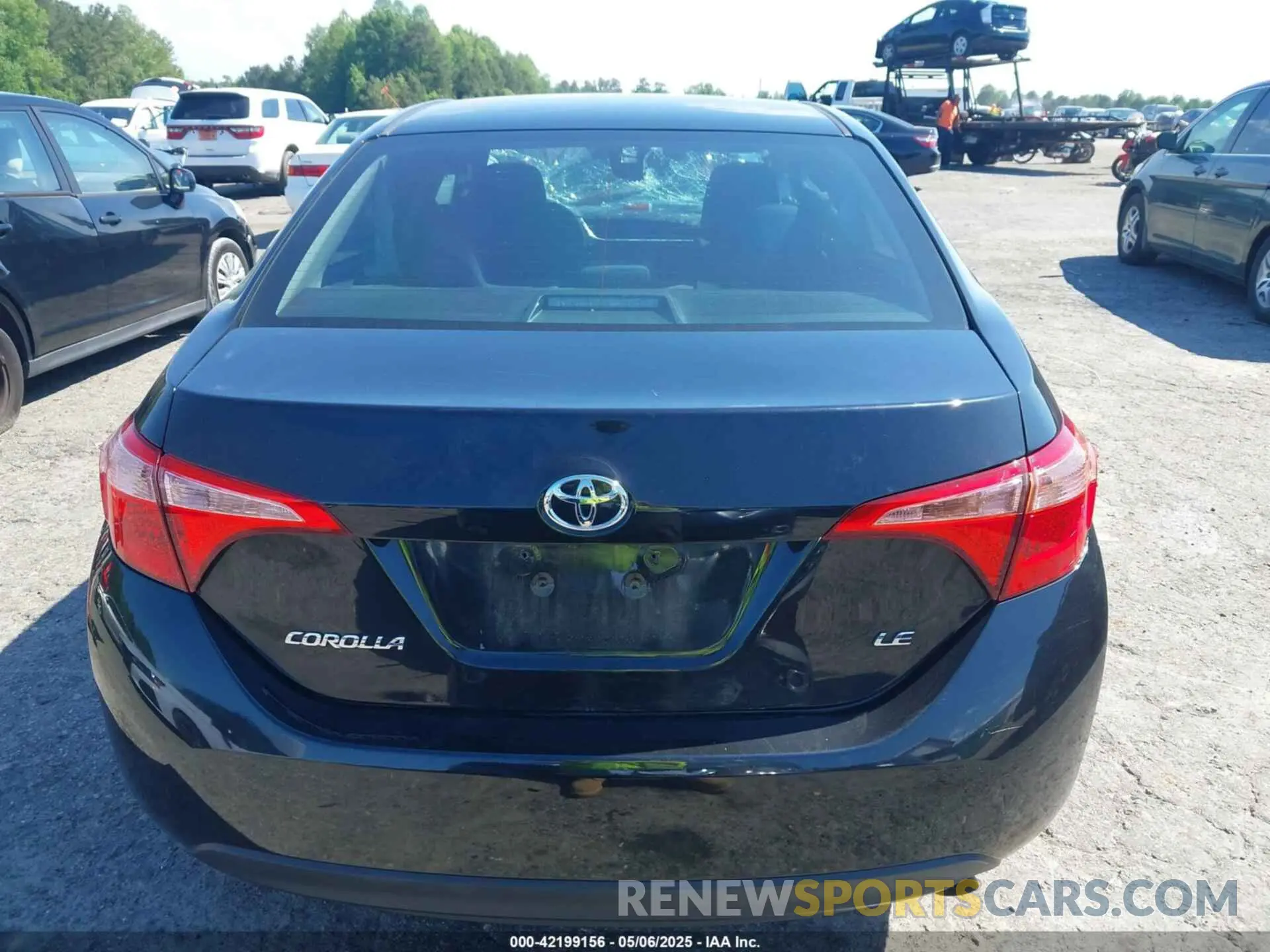 17 Photograph of a damaged car 5YFBURHE2KP942979 TOYOTA COROLLA 2019