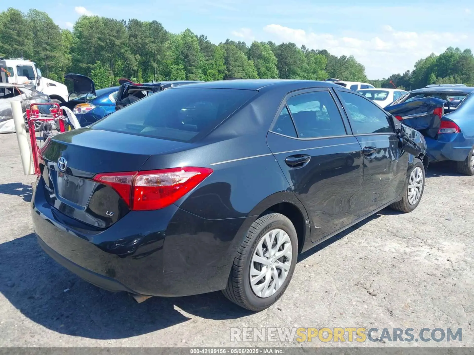 4 Photograph of a damaged car 5YFBURHE2KP942979 TOYOTA COROLLA 2019