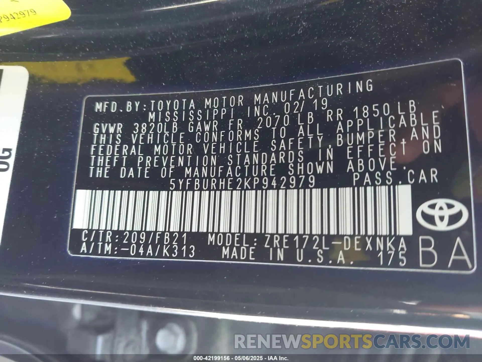 9 Photograph of a damaged car 5YFBURHE2KP942979 TOYOTA COROLLA 2019