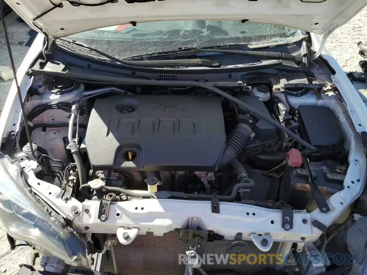11 Photograph of a damaged car 5YFBURHE2KP945865 TOYOTA COROLLA 2019