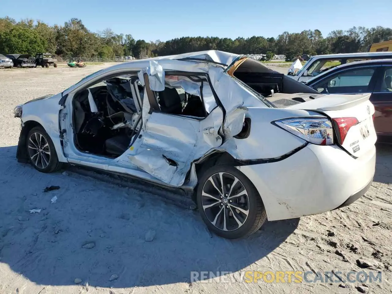 2 Photograph of a damaged car 5YFBURHE2KP945865 TOYOTA COROLLA 2019