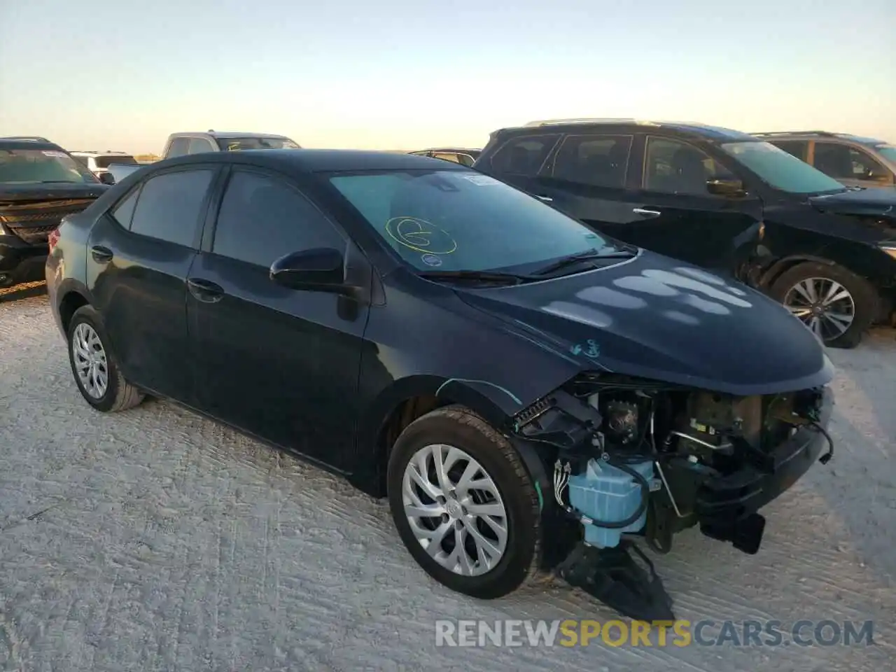 1 Photograph of a damaged car 5YFBURHE2KP946093 TOYOTA COROLLA 2019