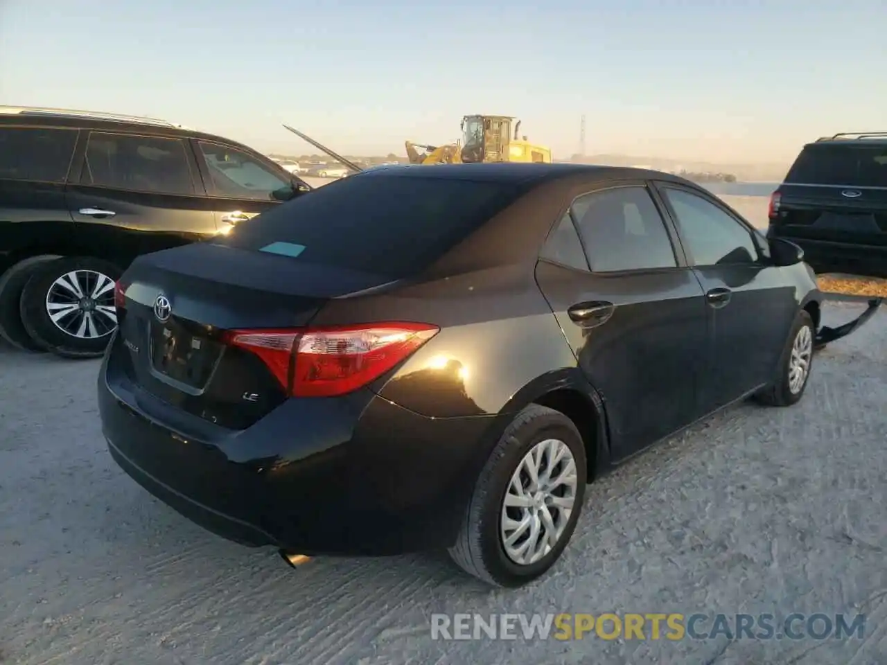 4 Photograph of a damaged car 5YFBURHE2KP946093 TOYOTA COROLLA 2019