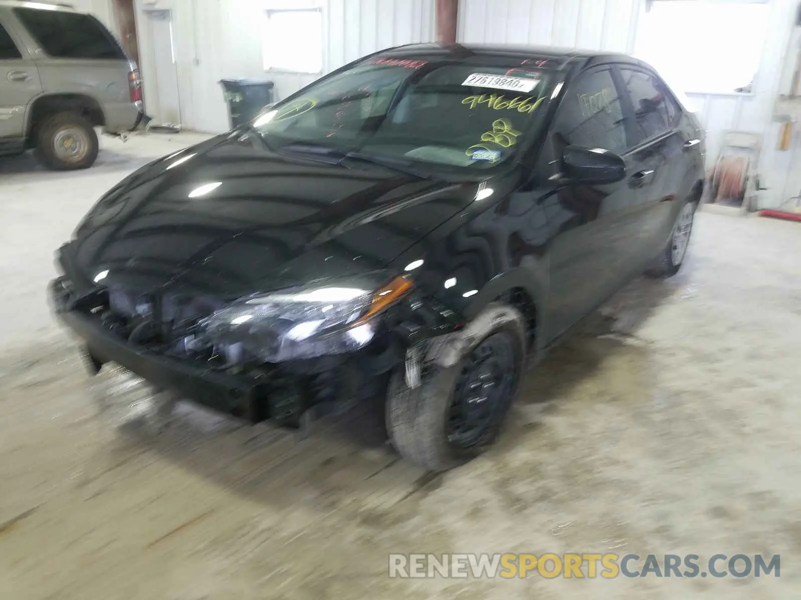 2 Photograph of a damaged car 5YFBURHE2KP946661 TOYOTA COROLLA 2019