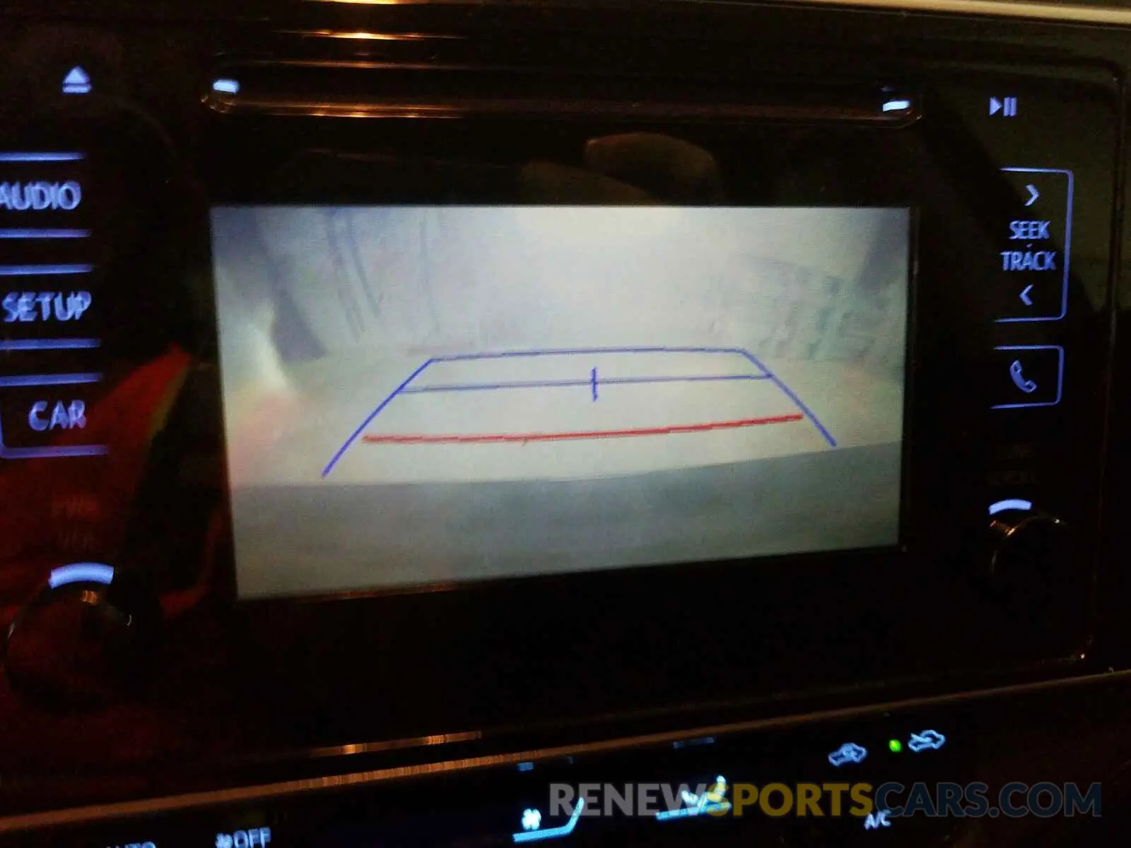 9 Photograph of a damaged car 5YFBURHE2KP946661 TOYOTA COROLLA 2019