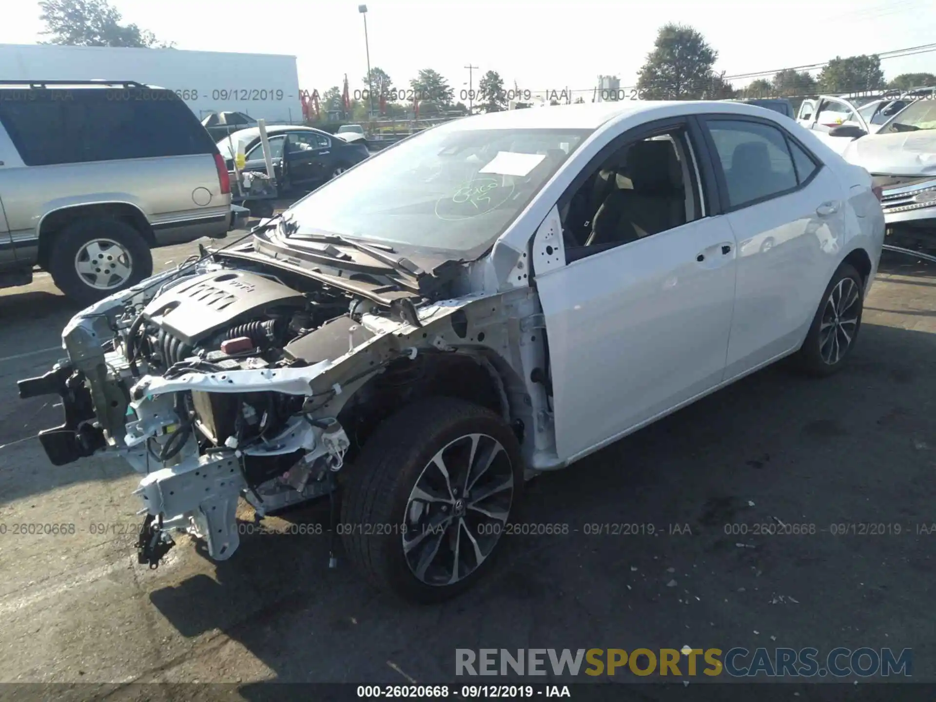 2 Photograph of a damaged car 5YFBURHE2KP947390 TOYOTA COROLLA 2019