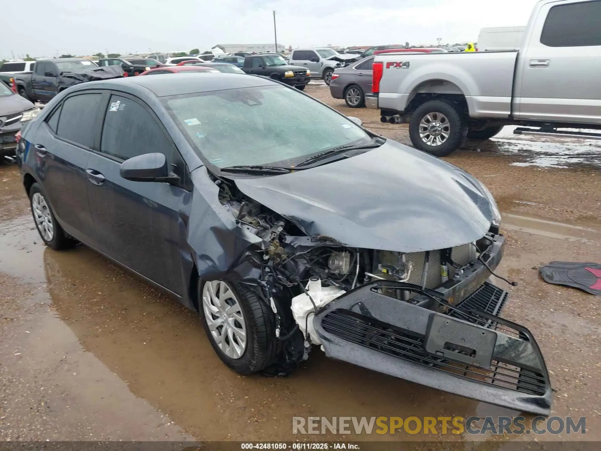 1 Photograph of a damaged car 5YFBURHE2KP948247 TOYOTA COROLLA 2019