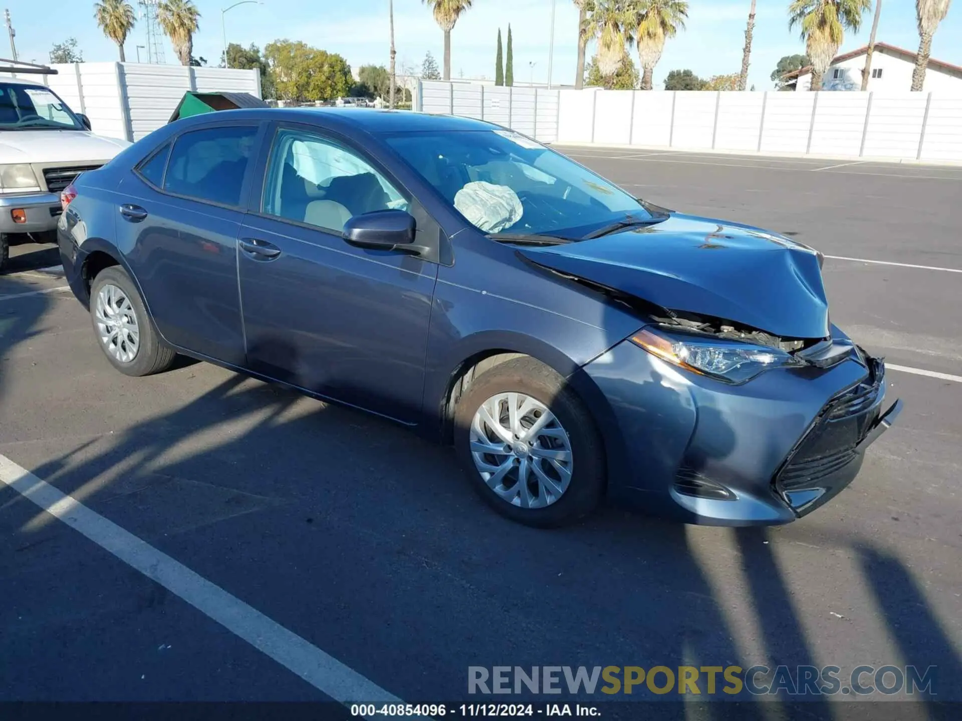 1 Photograph of a damaged car 5YFBURHE2KP949964 TOYOTA COROLLA 2019