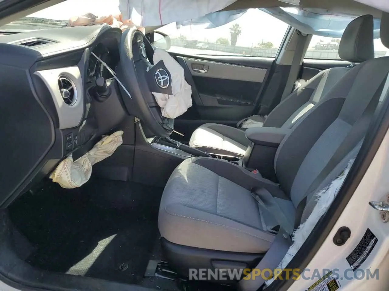 7 Photograph of a damaged car 5YFBURHE3KP856564 TOYOTA COROLLA 2019
