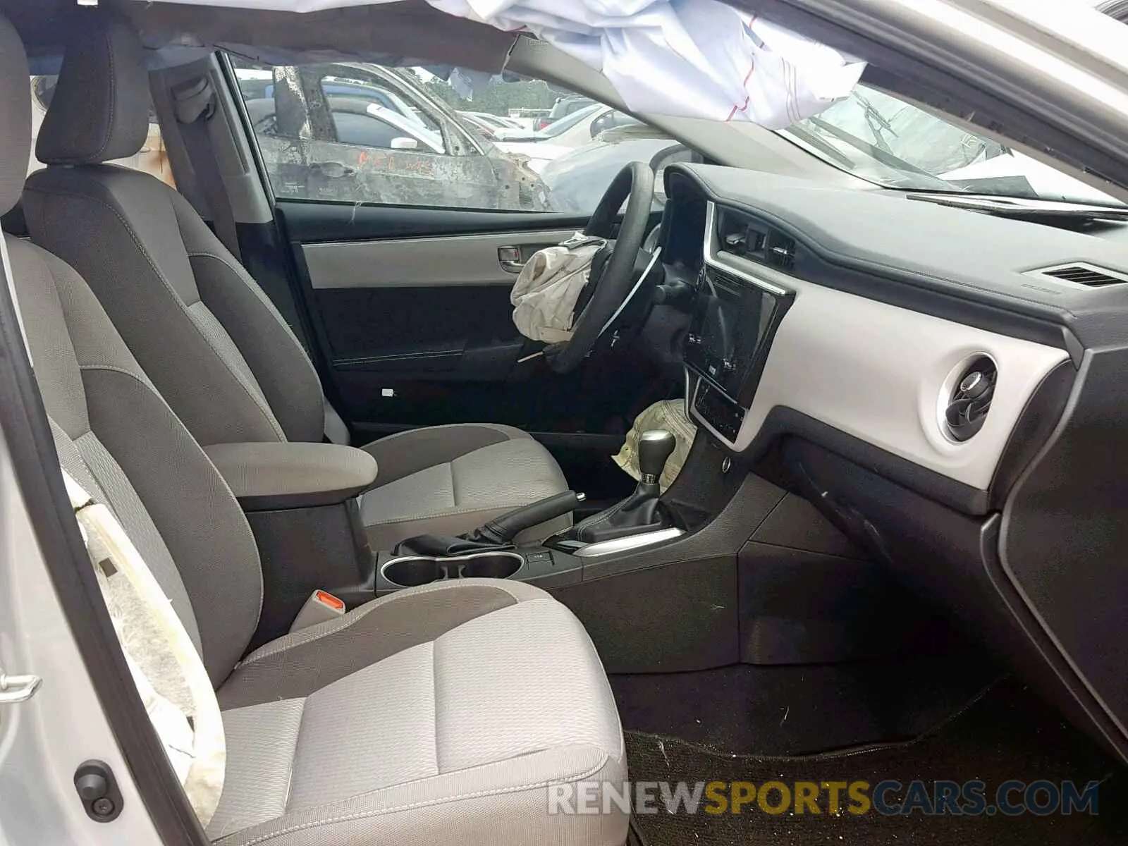 5 Photograph of a damaged car 5YFBURHE3KP857536 TOYOTA COROLLA 2019