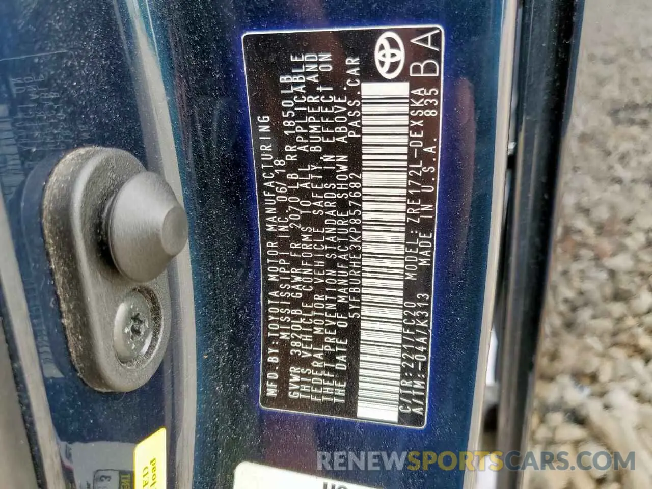 12 Photograph of a damaged car 5YFBURHE3KP857682 TOYOTA COROLLA 2019