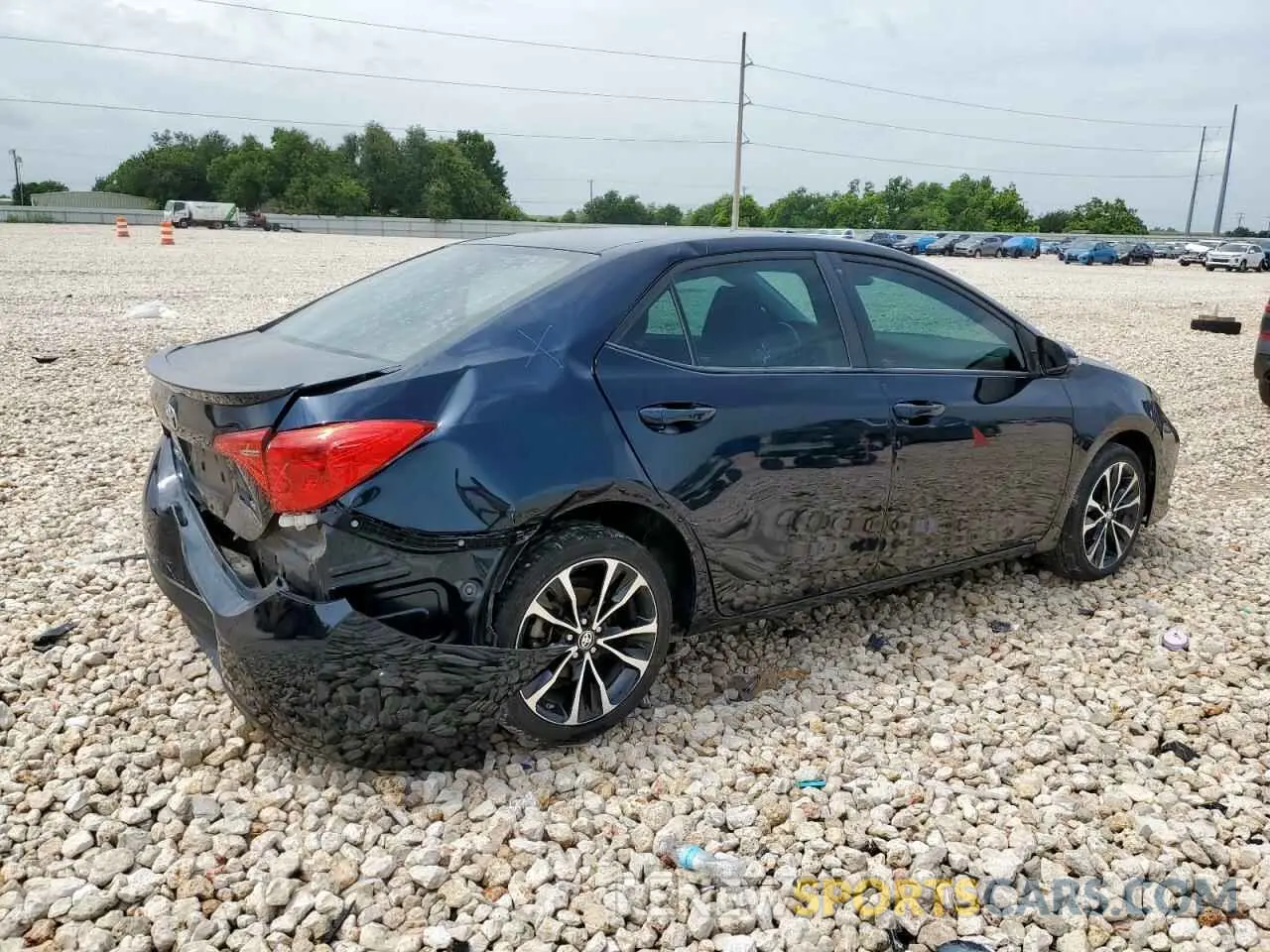 3 Photograph of a damaged car 5YFBURHE3KP857682 TOYOTA COROLLA 2019