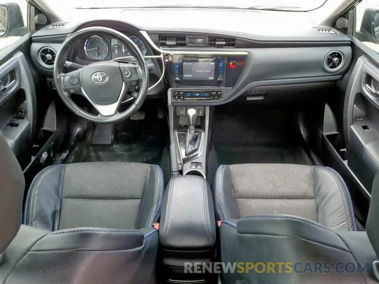 8 Photograph of a damaged car 5YFBURHE3KP857682 TOYOTA COROLLA 2019