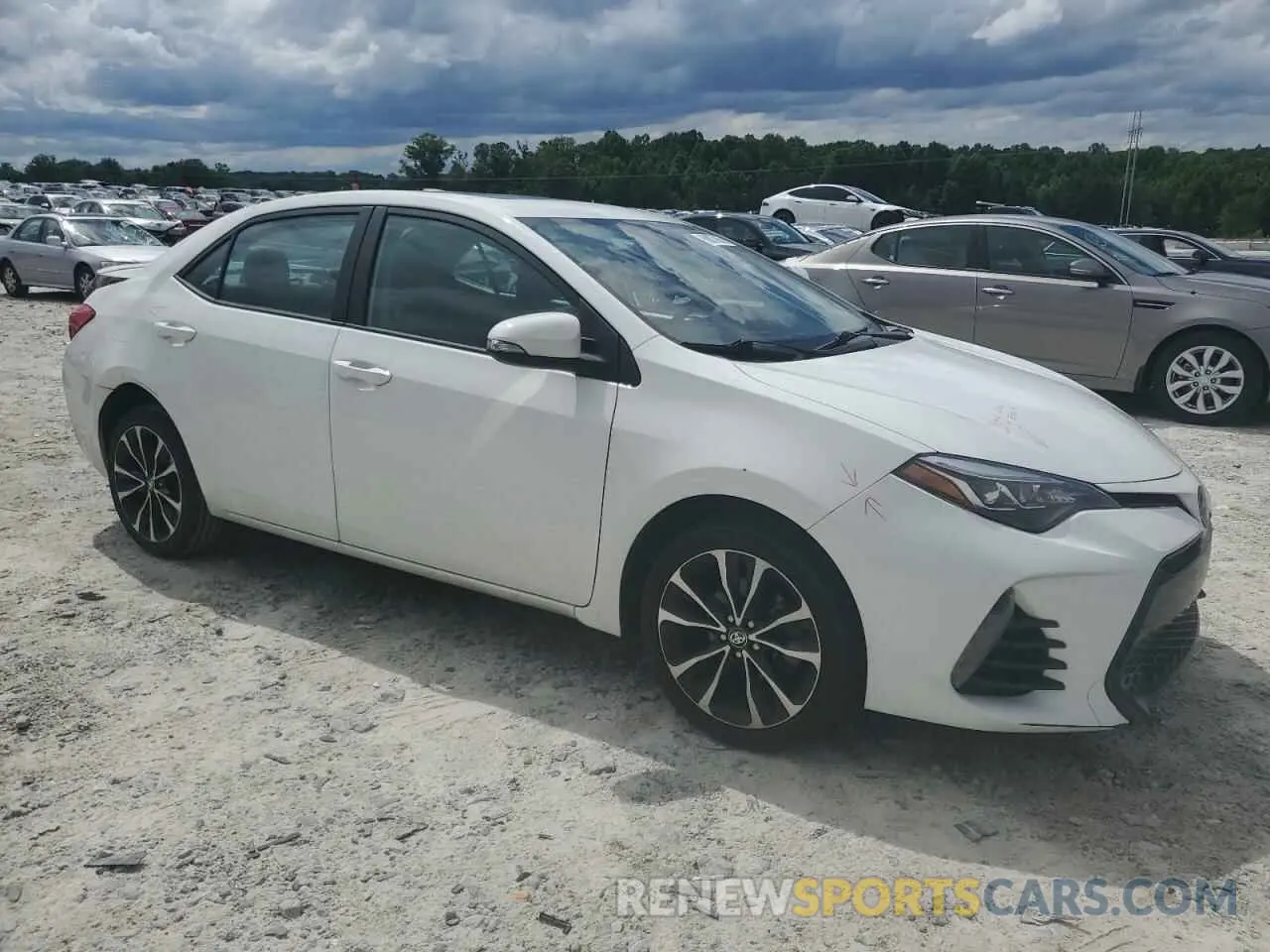 4 Photograph of a damaged car 5YFBURHE3KP858170 TOYOTA COROLLA 2019