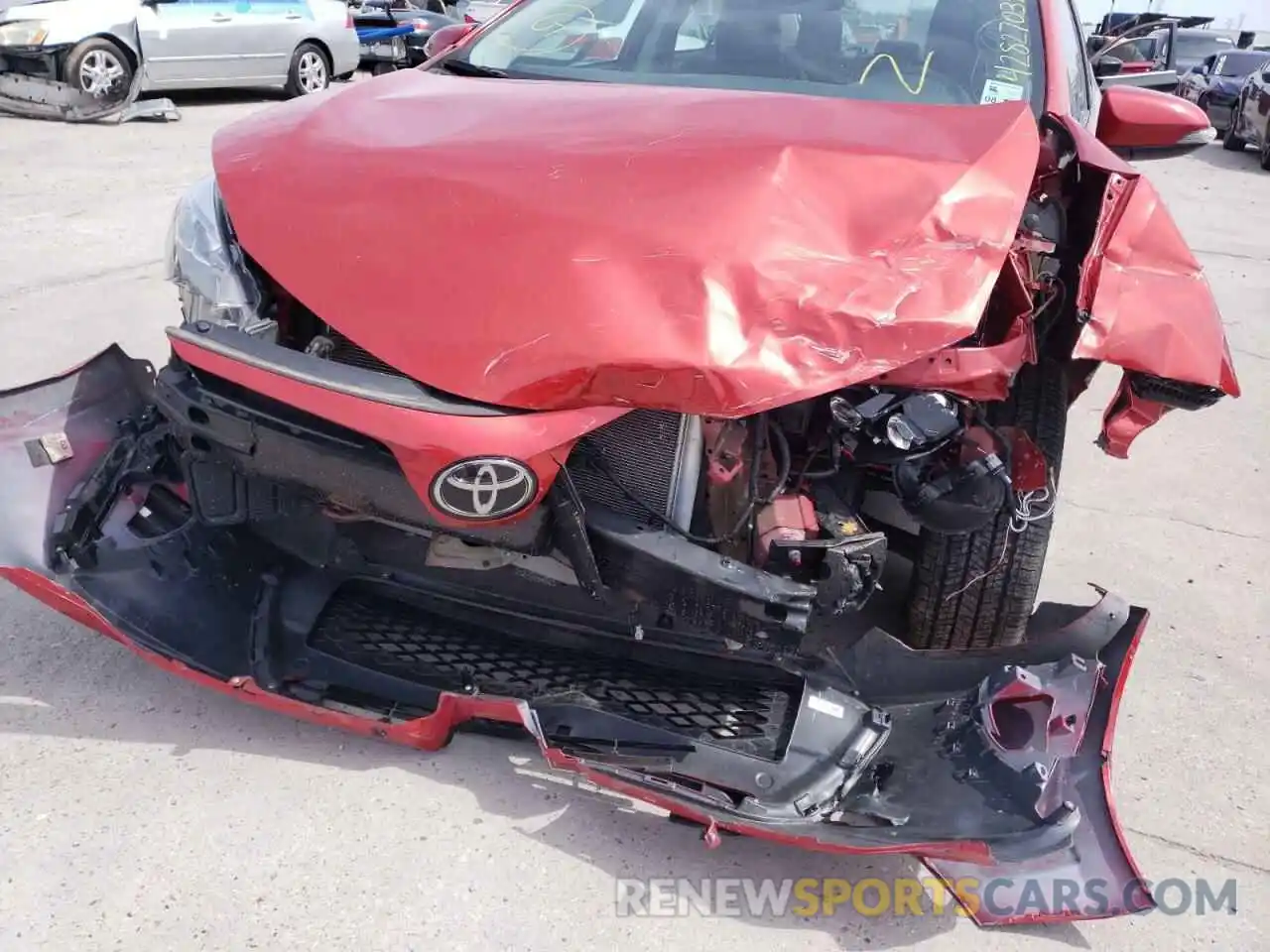 9 Photograph of a damaged car 5YFBURHE3KP862963 TOYOTA COROLLA 2019