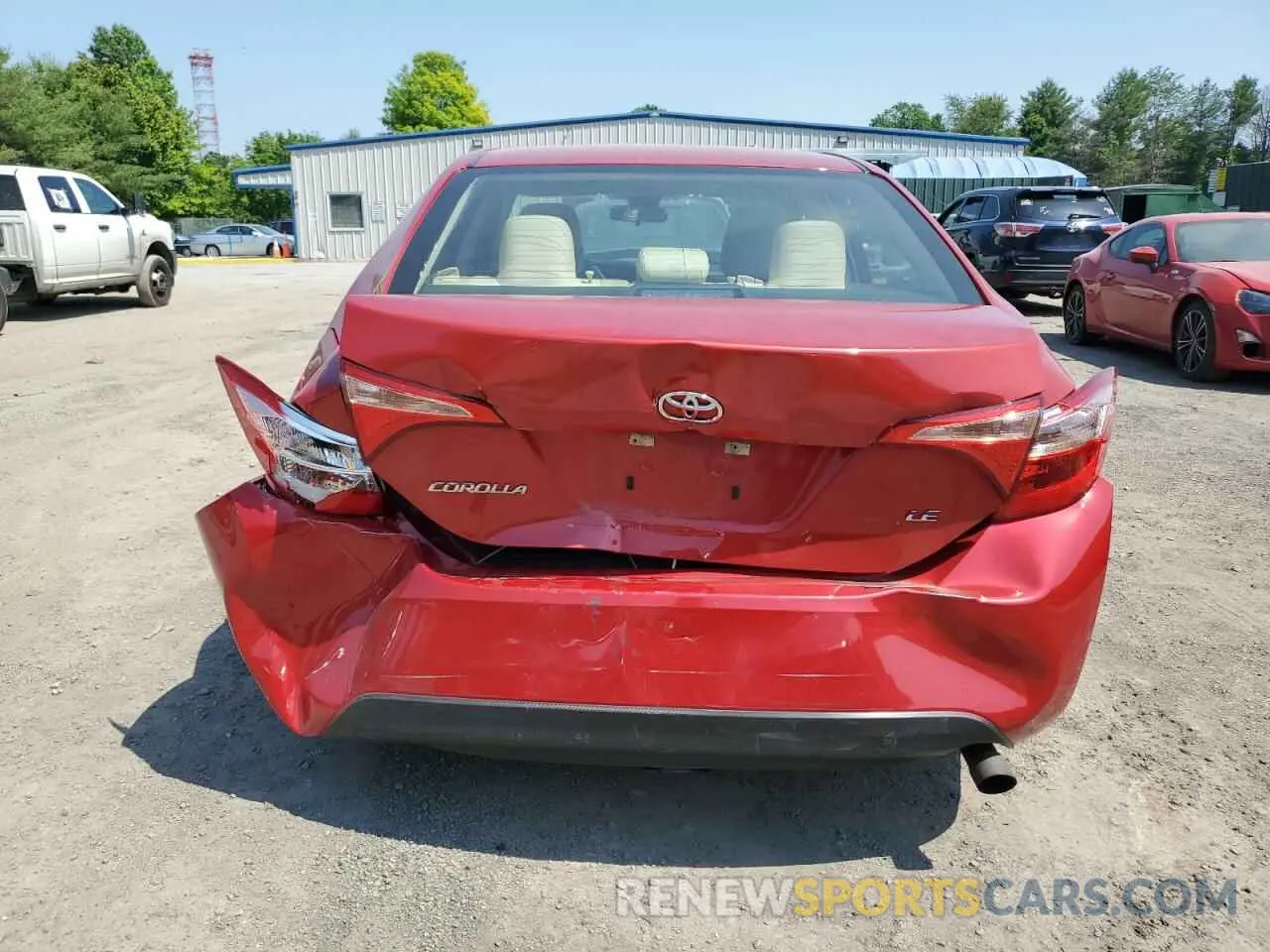 6 Photograph of a damaged car 5YFBURHE3KP863837 TOYOTA COROLLA 2019