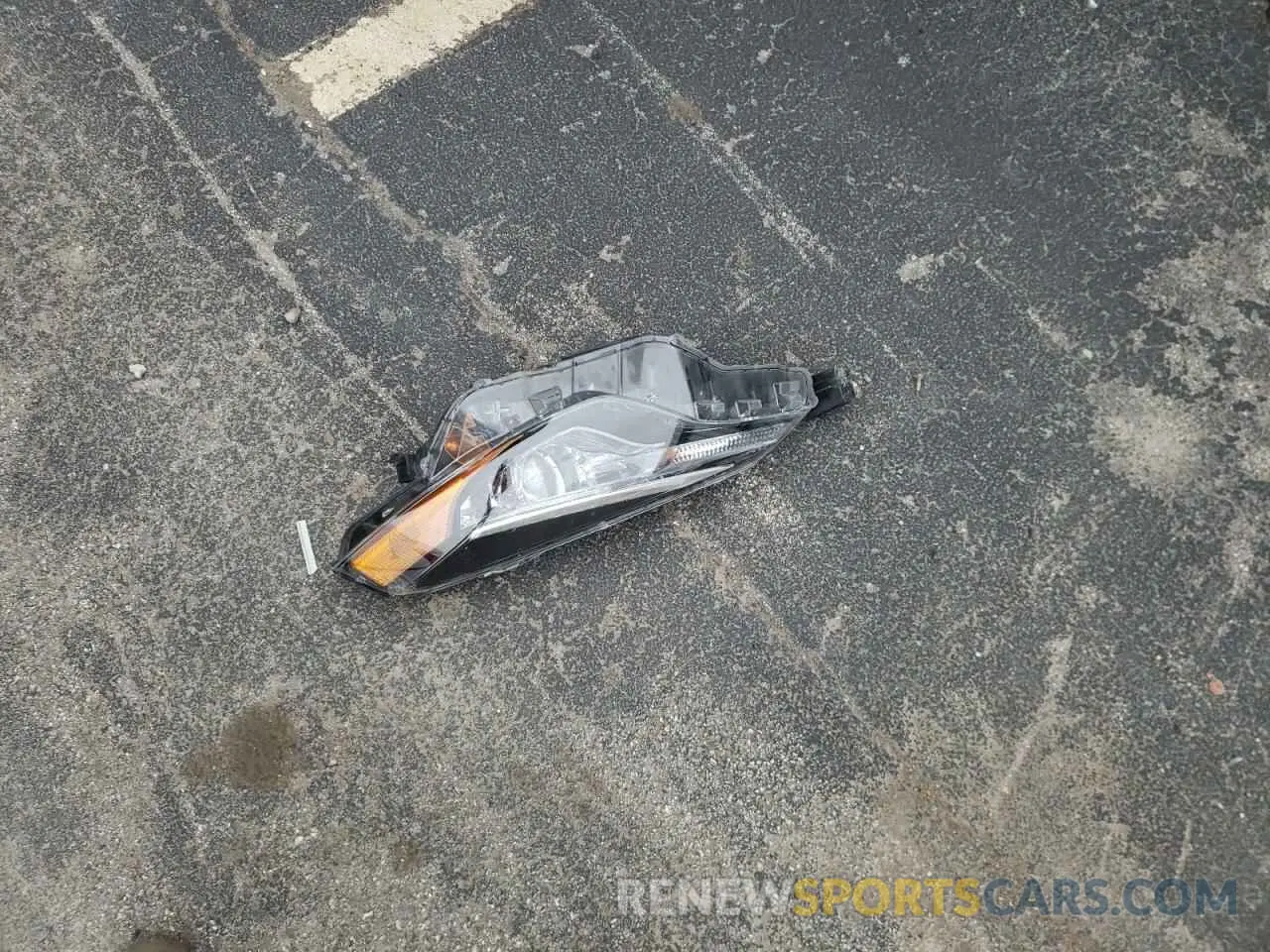 12 Photograph of a damaged car 5YFBURHE3KP864065 TOYOTA COROLLA 2019