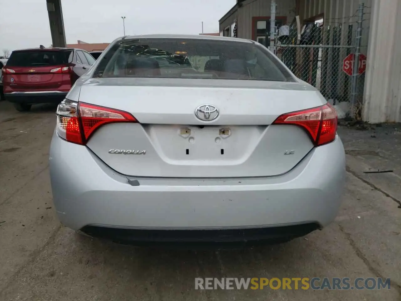 6 Photograph of a damaged car 5YFBURHE3KP864065 TOYOTA COROLLA 2019