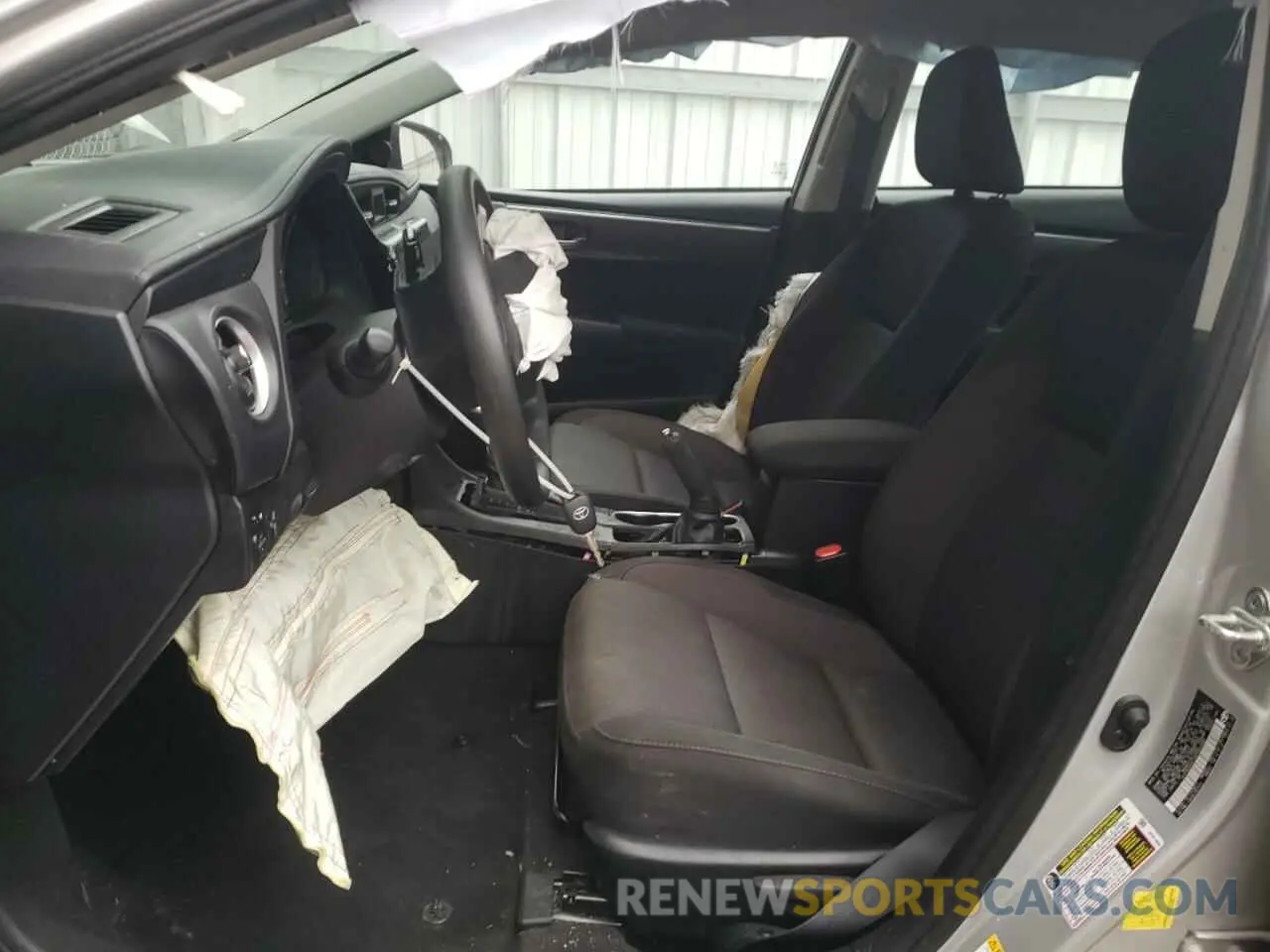7 Photograph of a damaged car 5YFBURHE3KP864065 TOYOTA COROLLA 2019