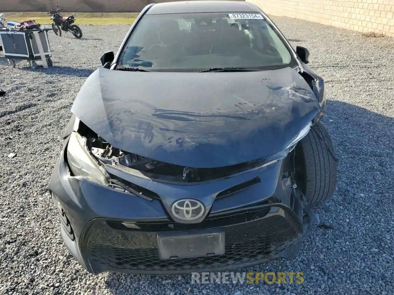 5 Photograph of a damaged car 5YFBURHE3KP865538 TOYOTA COROLLA 2019