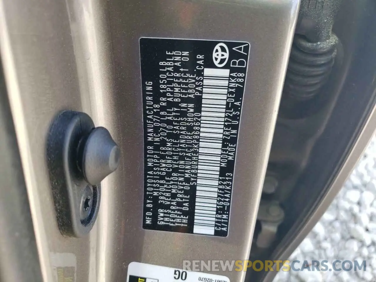 14 Photograph of a damaged car 5YFBURHE3KP868620 TOYOTA COROLLA 2019