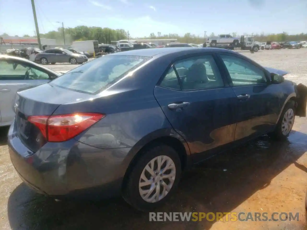 4 Photograph of a damaged car 5YFBURHE3KP869220 TOYOTA COROLLA 2019